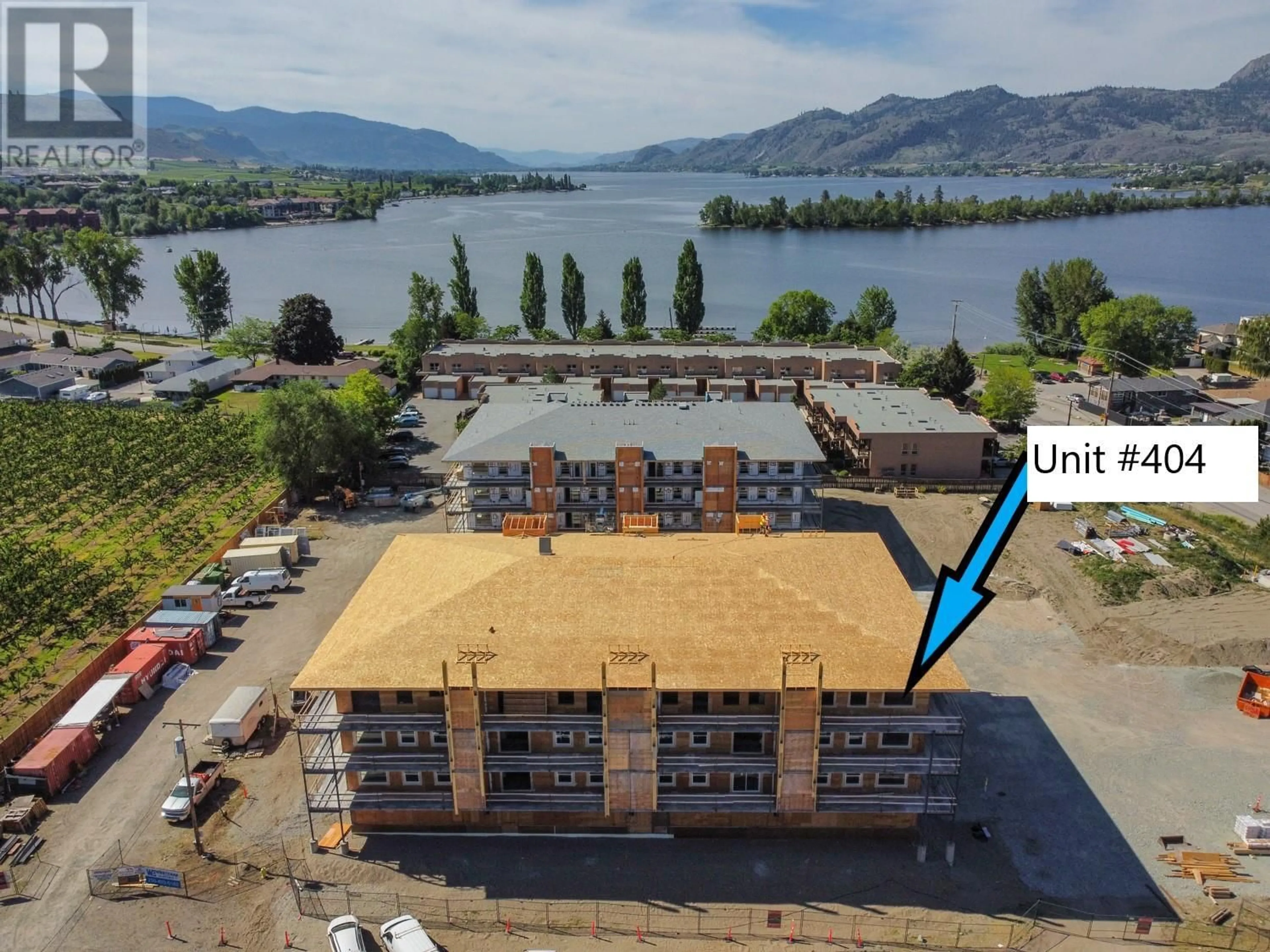 A pic from exterior of the house or condo for 5640 51st Street Unit# 404, Osoyoos British Columbia V0H1V6