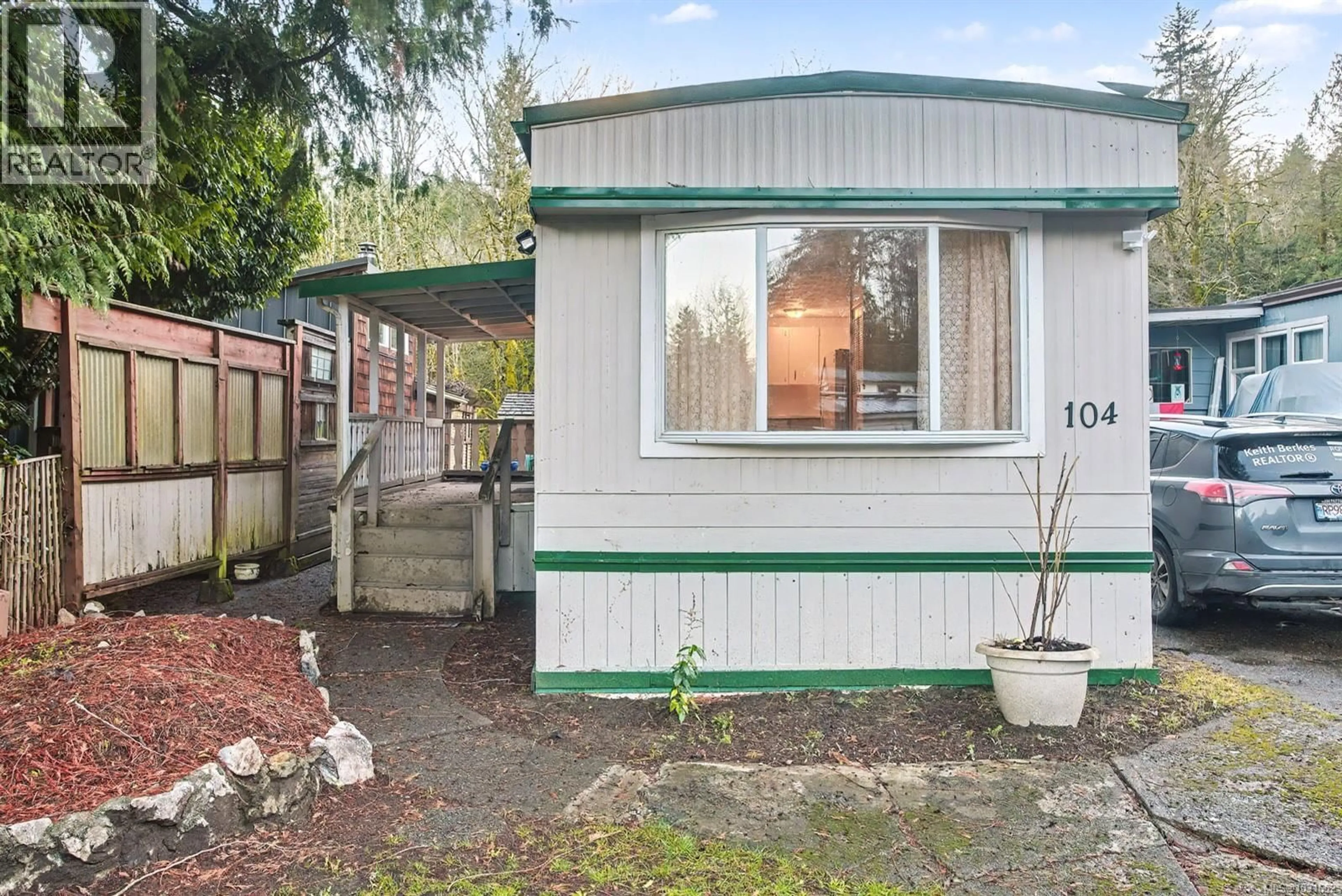 Unknown for 104 - 1120 SHAWNIGAN MILL BAY ROAD, Mill Bay British Columbia V0R2P2