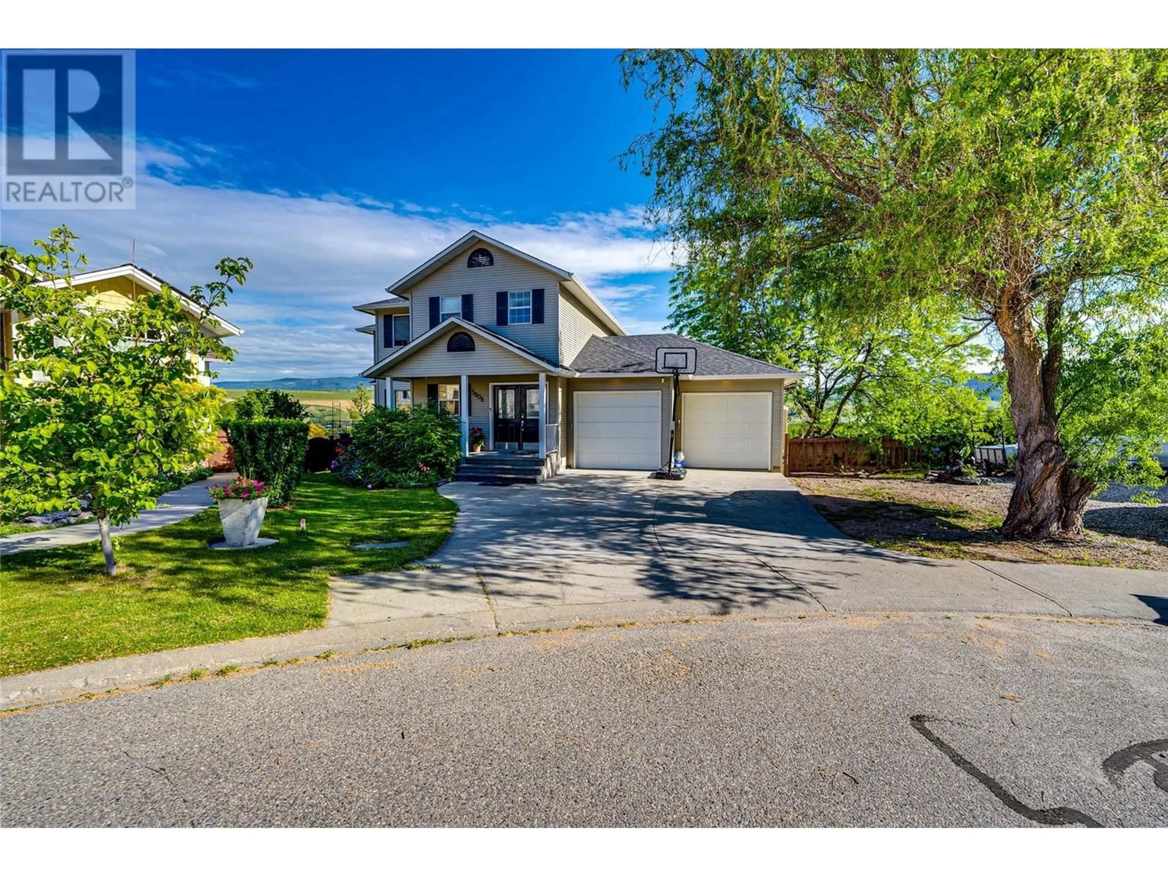 Frontside or backside of a home for 5808 Richfield Place, Vernon British Columbia V1H1A6