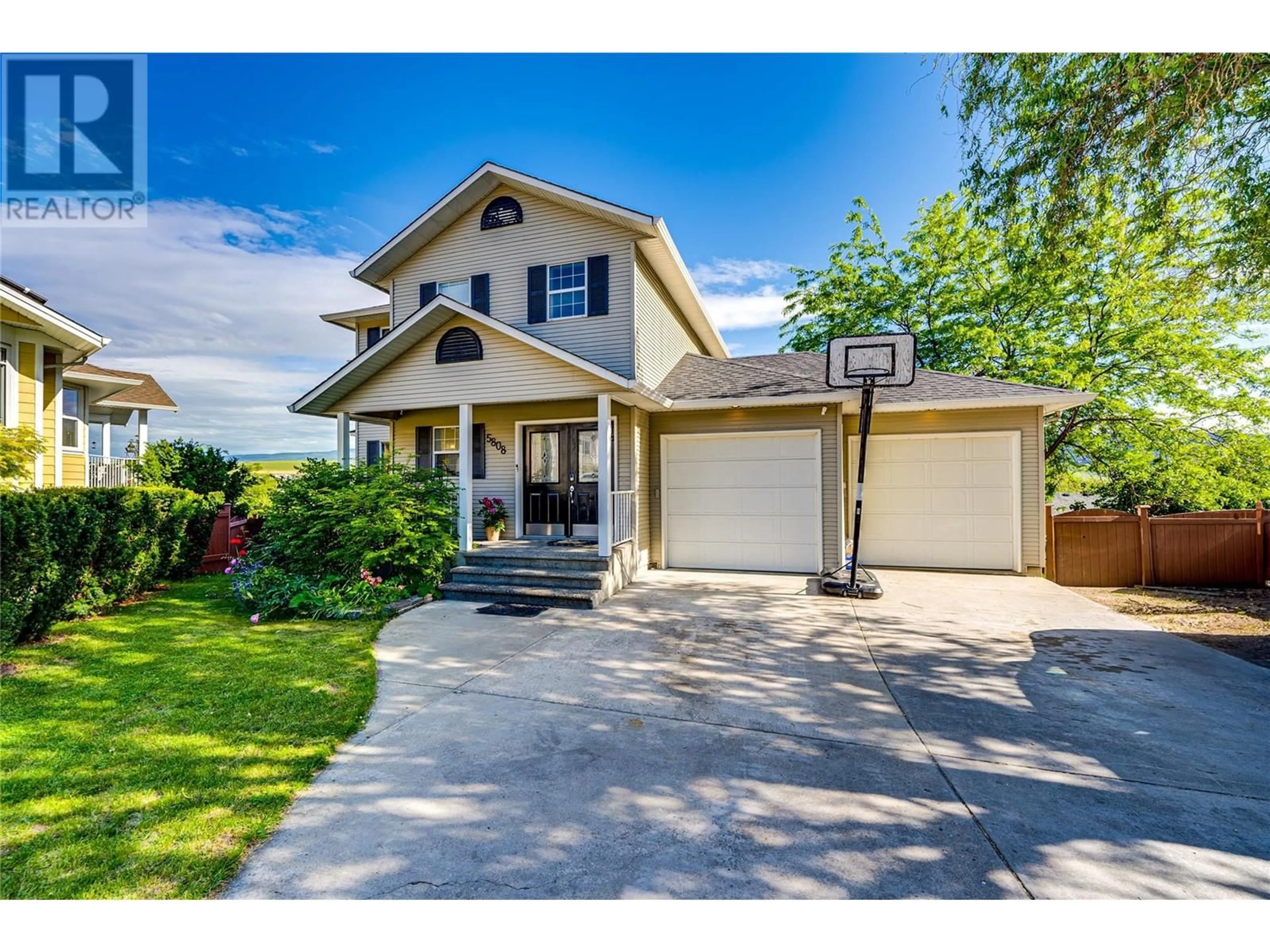 Frontside or backside of a home for 5808 Richfield Place, Vernon British Columbia V1H1A6