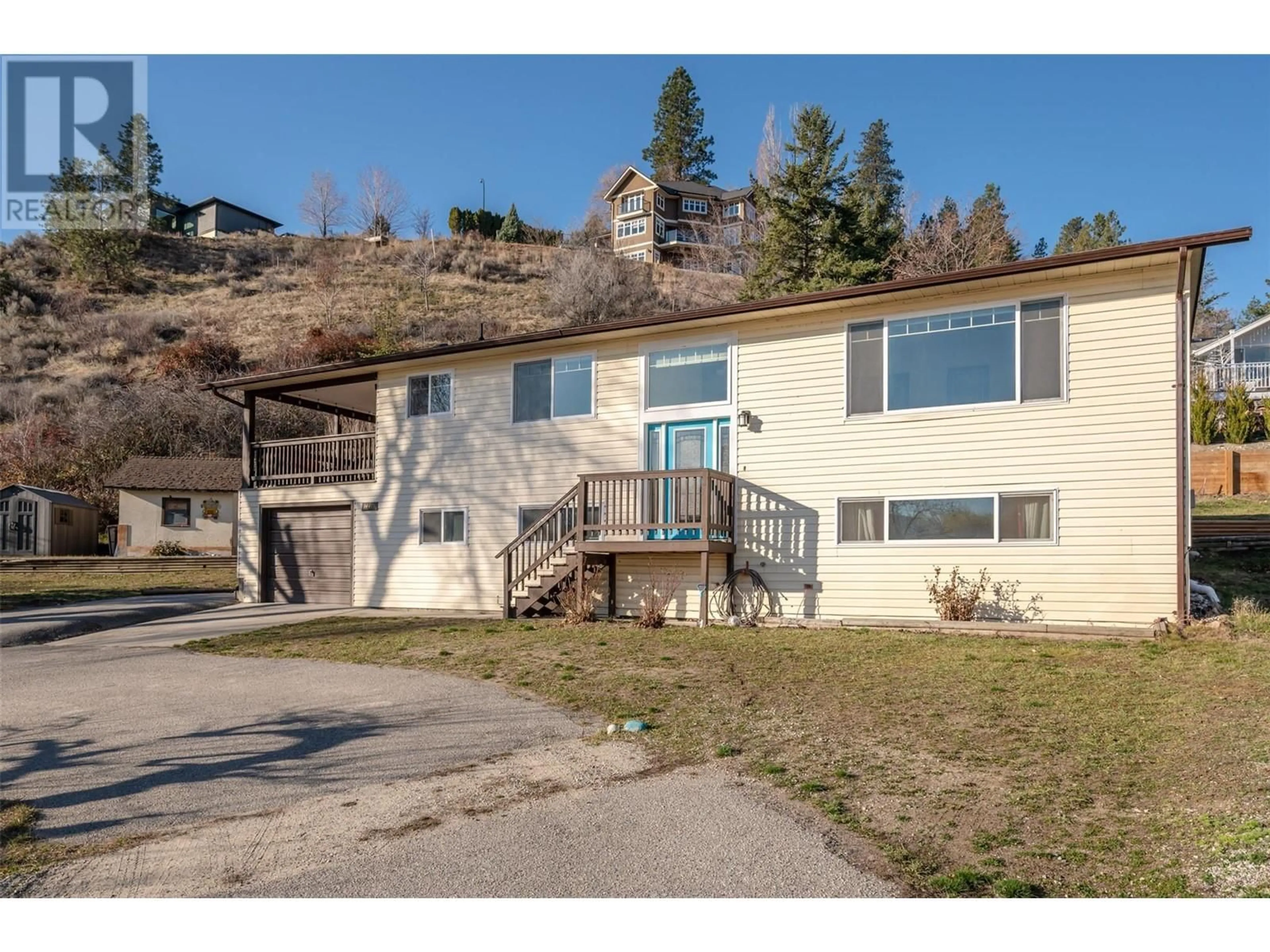 Frontside or backside of a home for 14415 LATIMER Avenue, Summerland British Columbia V0H1Z1