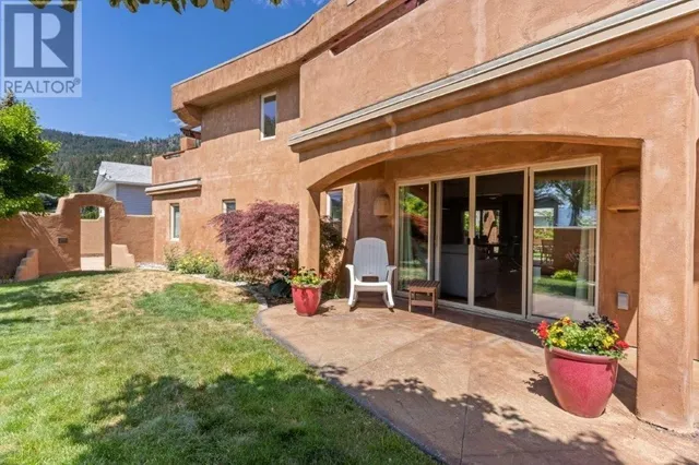 4170 LAKE AVENUE, Peachland 5
