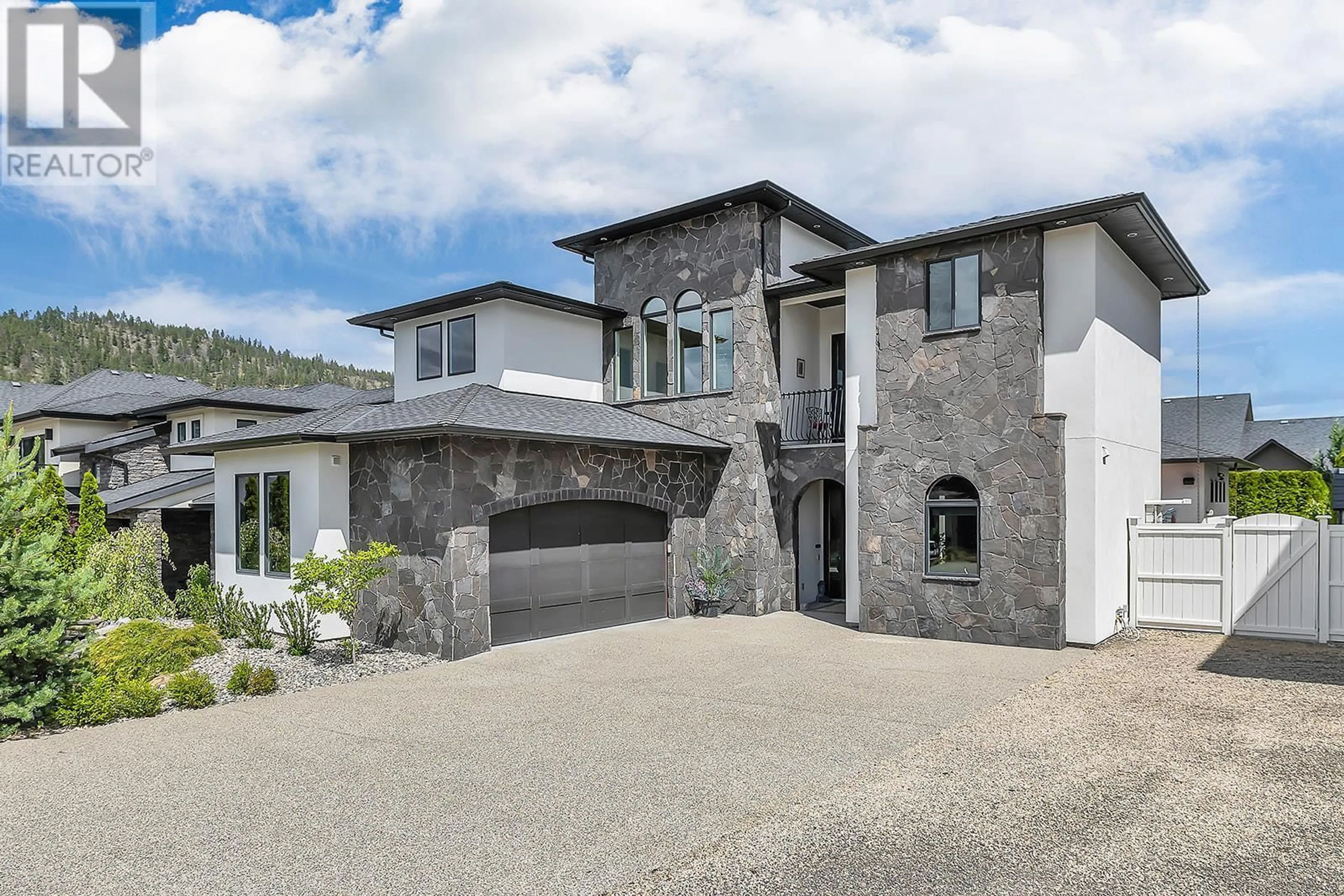 Frontside or backside of a home for 3237 Malbec Crescent, West Kelowna British Columbia V4T3B5