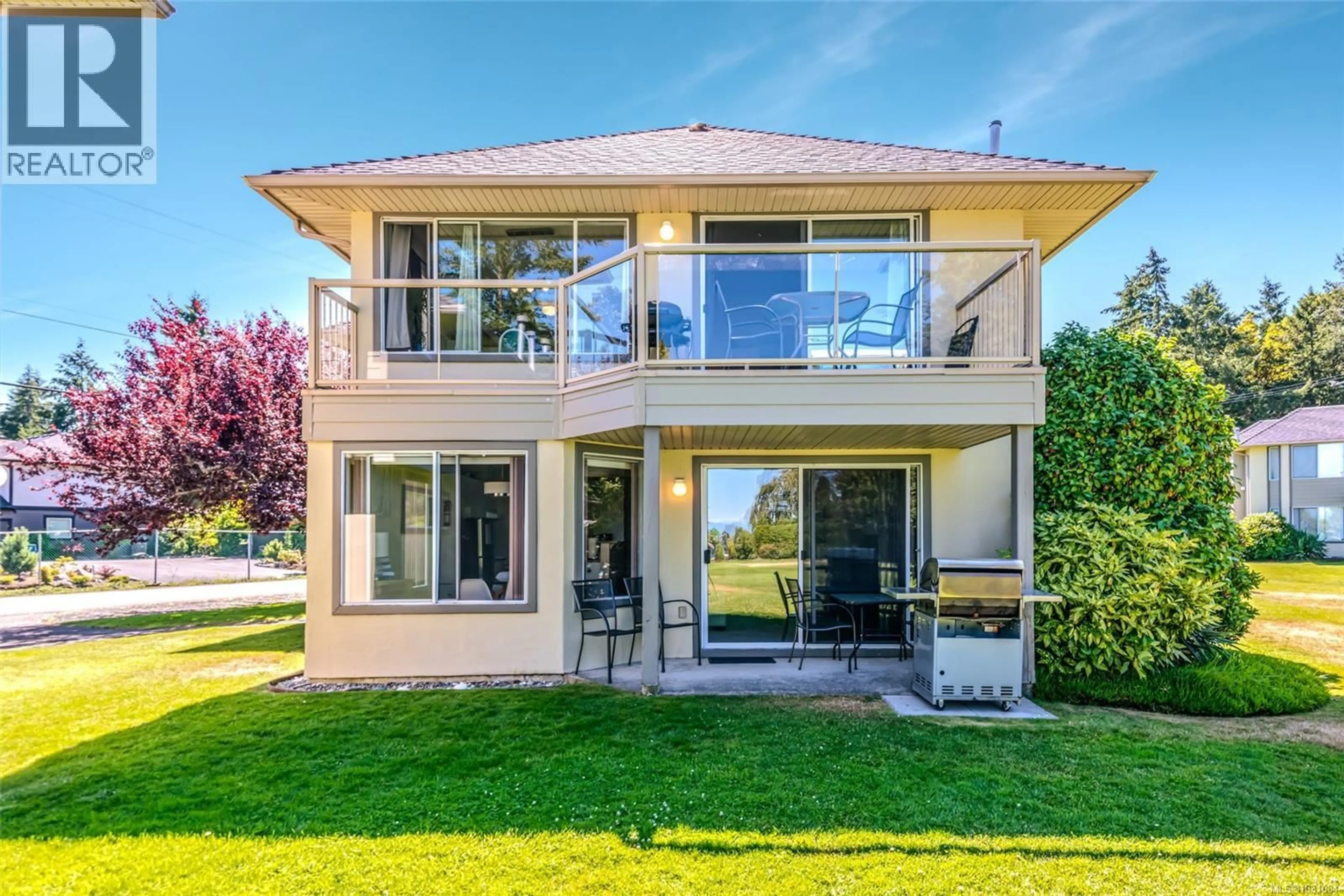 Home with vinyl exterior material, unknown for 31 - 1165 RESORT DRIVE, Parksville British Columbia V9P2E2