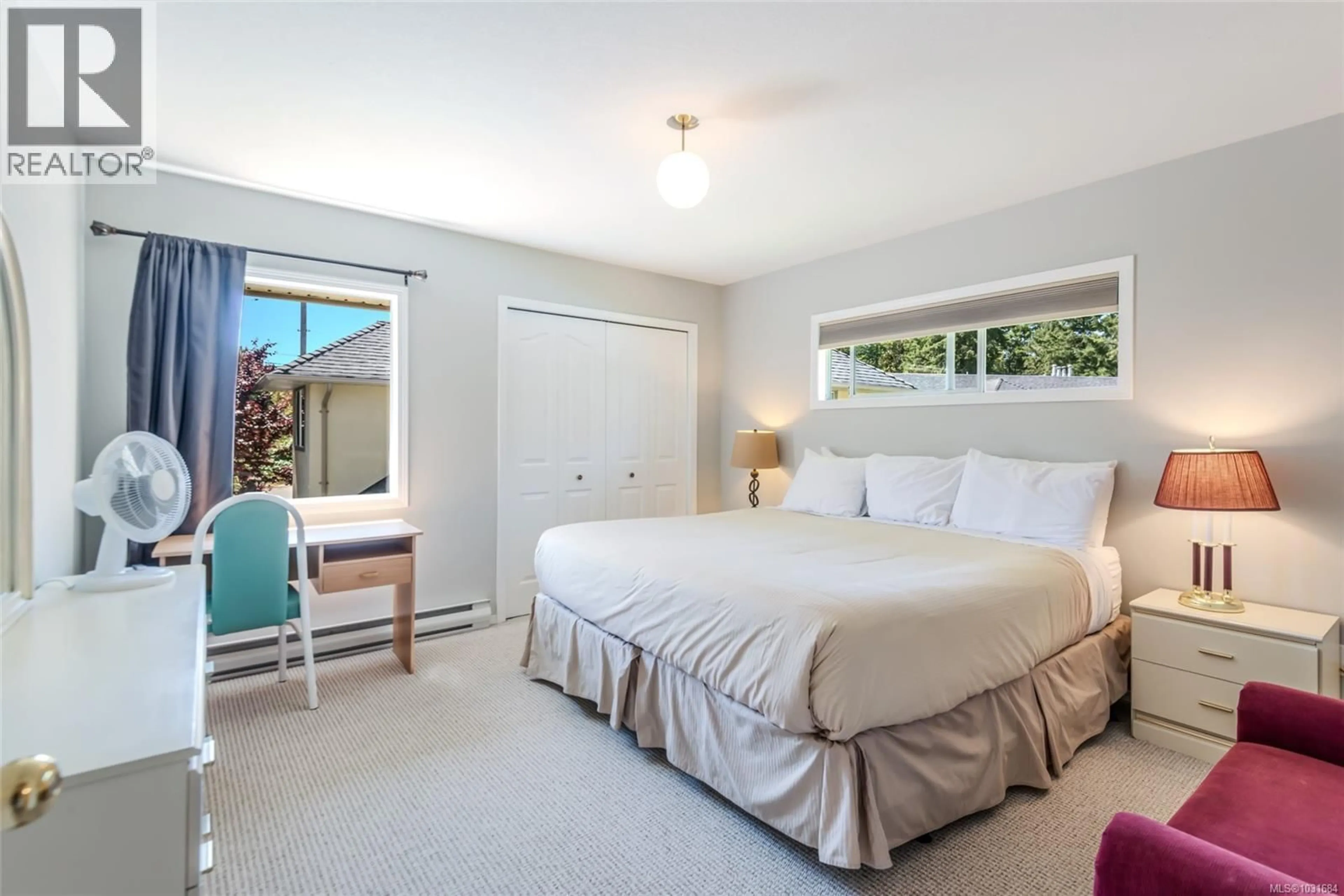 Bedroom with bed, unknown for 31 - 1165 RESORT DRIVE, Parksville British Columbia V9P2E2