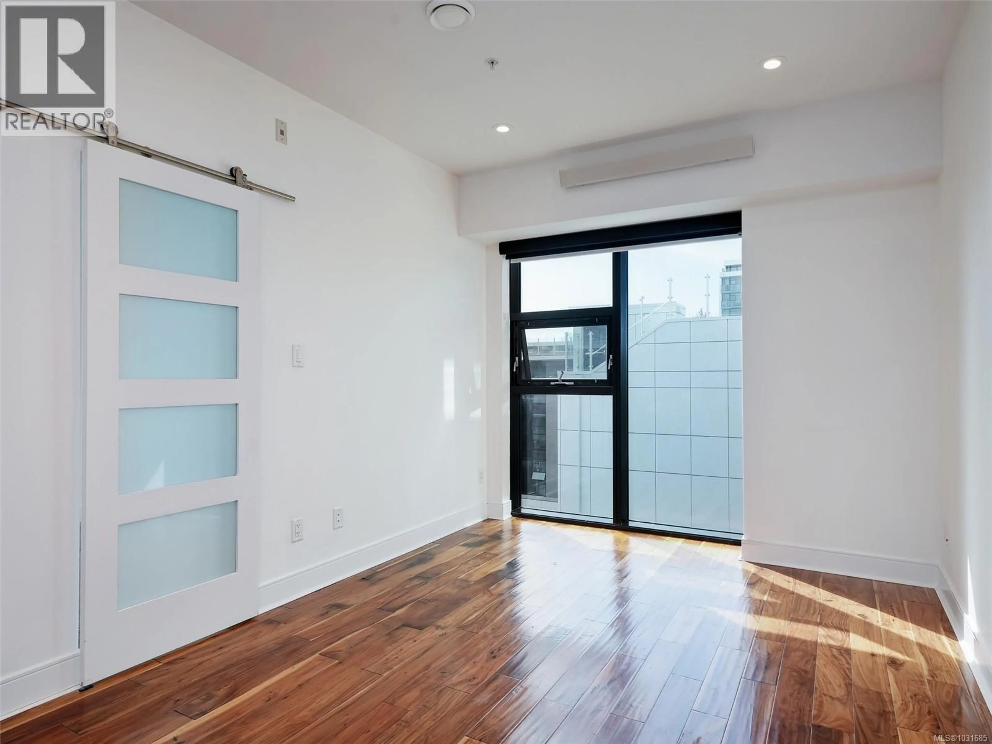 Unknown for N414 - 1105 PANDORA AVENUE, Victoria British Columbia V8V3P9