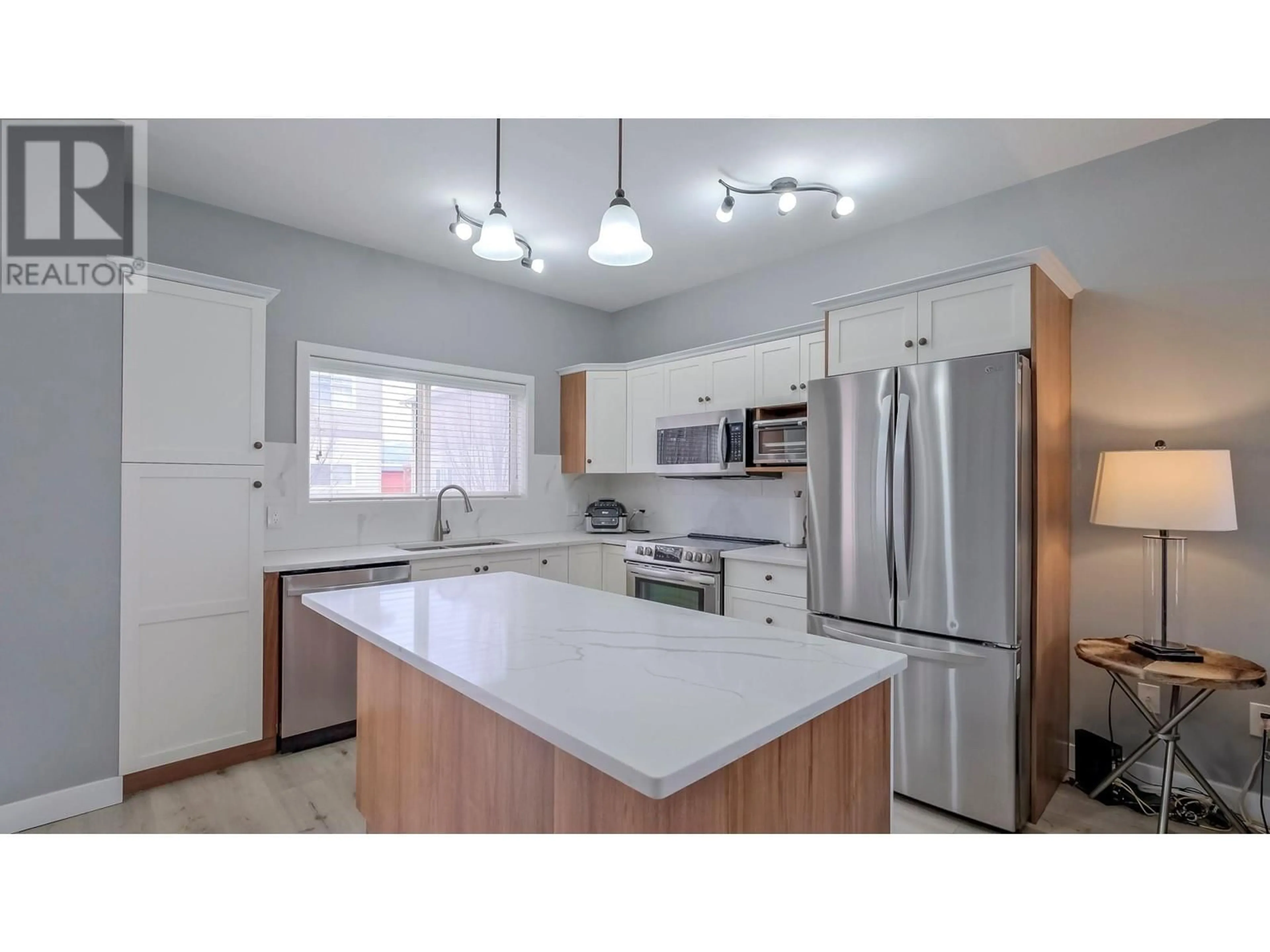 Standard kitchen for 150 Mallach Road Unit# 201, Kelowna British Columbia V1X2W5