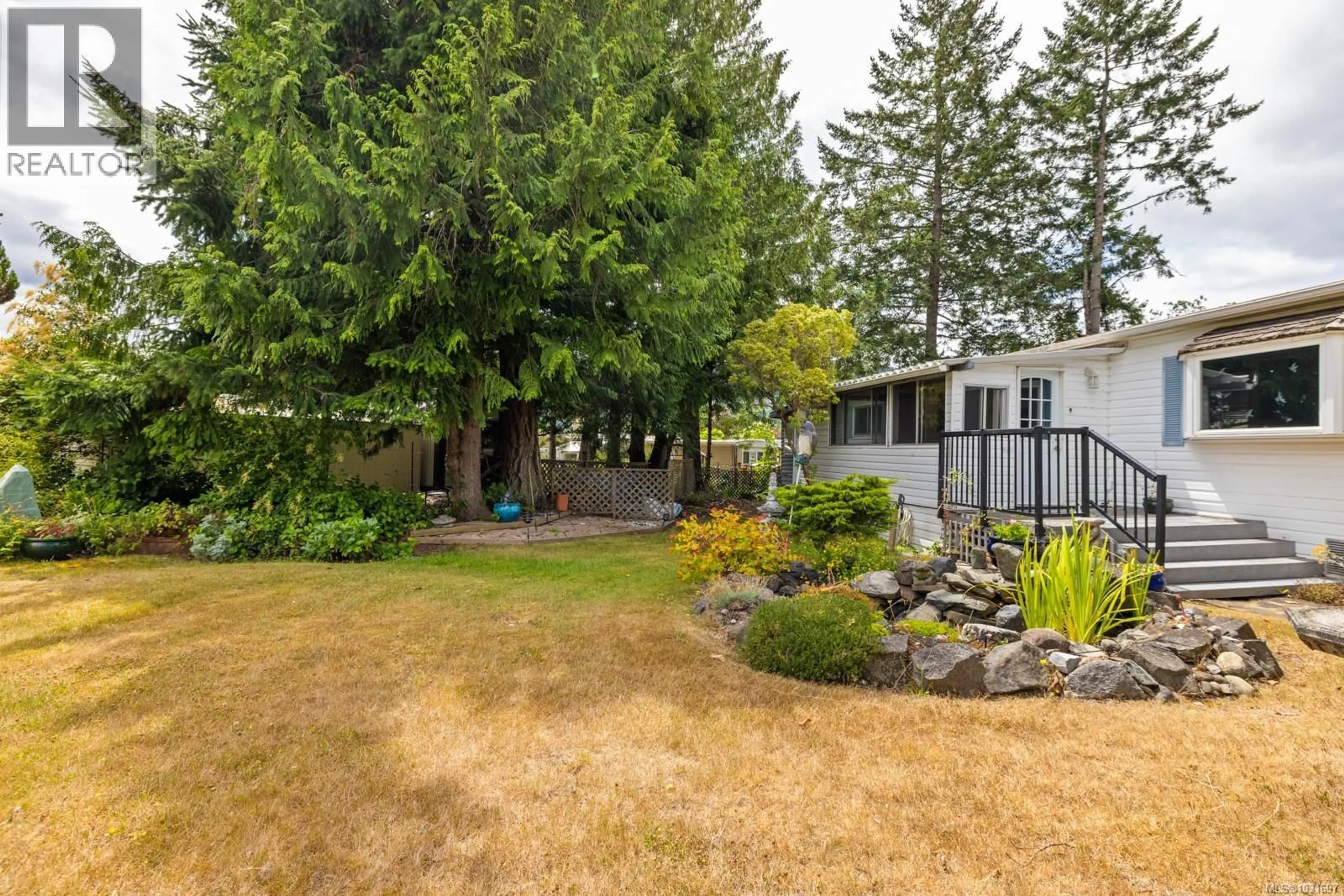 Patio, unknown for 2010 - 135 BRINKWORTHY ROAD, Salt Spring British Columbia V8K1S2