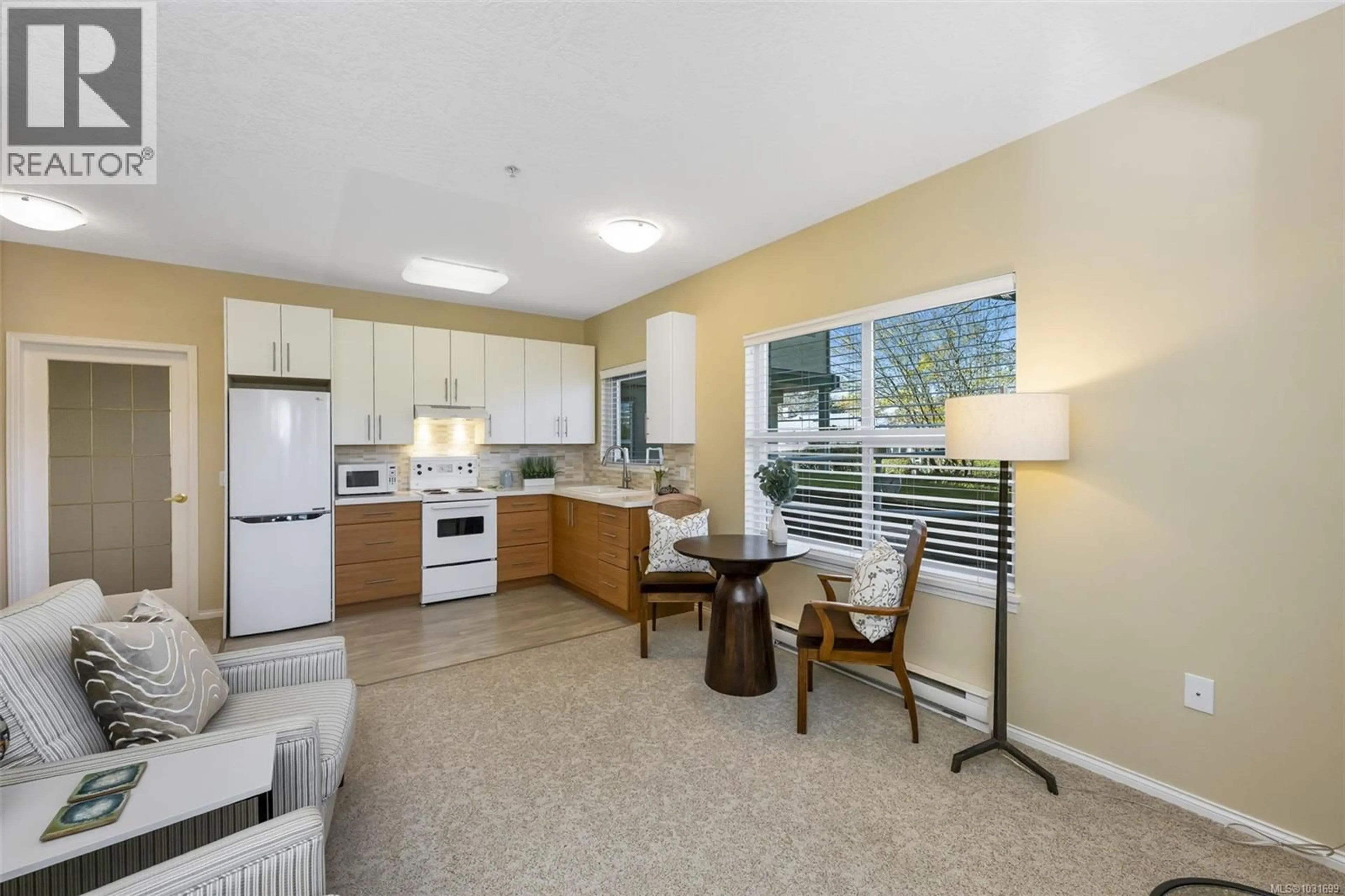 Standard kitchen, ceramic/tile floor for 104 - 1485 GARNET ROAD, Saanich British Columbia V8P5T5