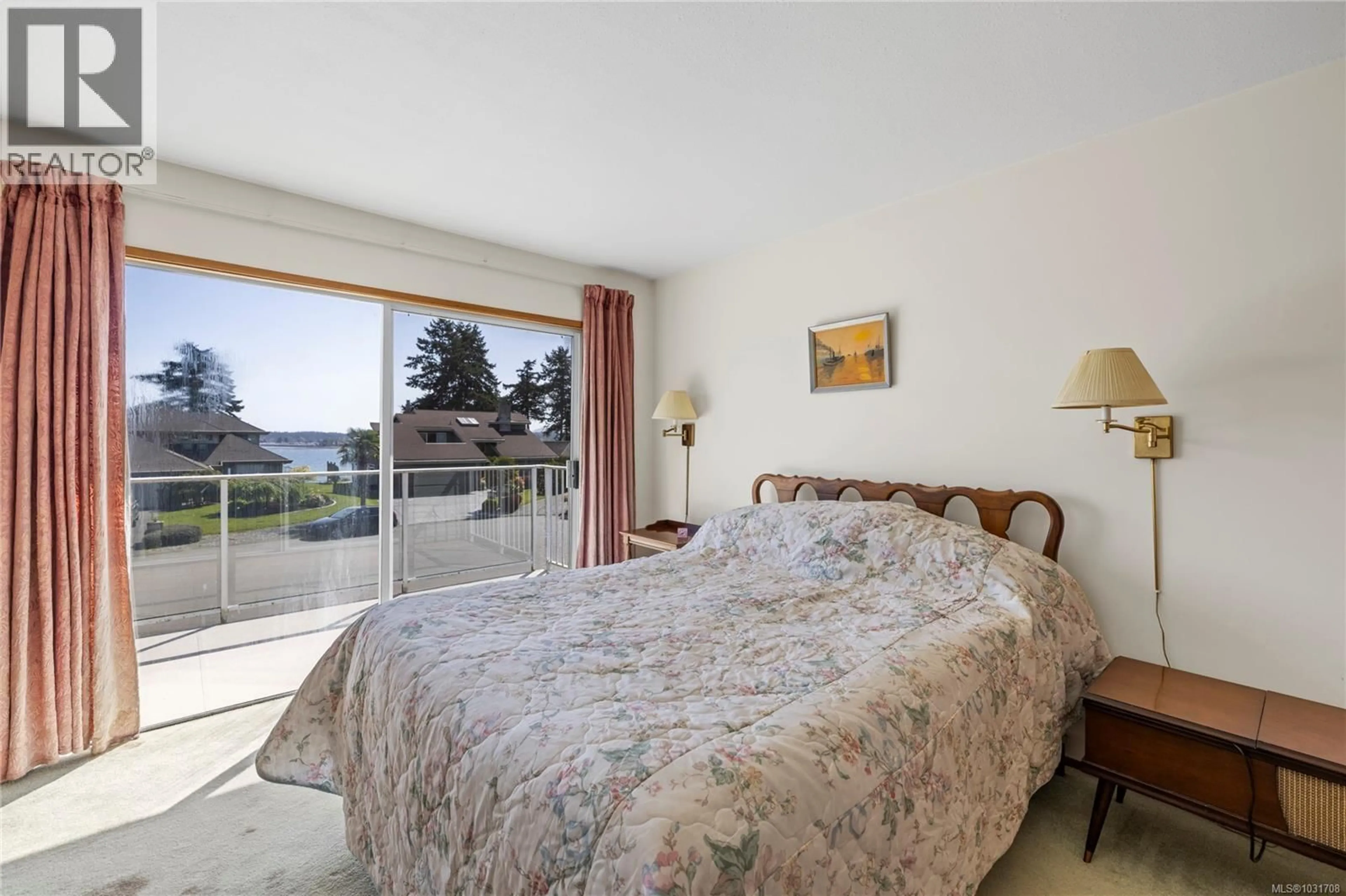 Bedroom with bed, unknown for 465 HEATHER PLACE, Parksville British Columbia V9P1A2