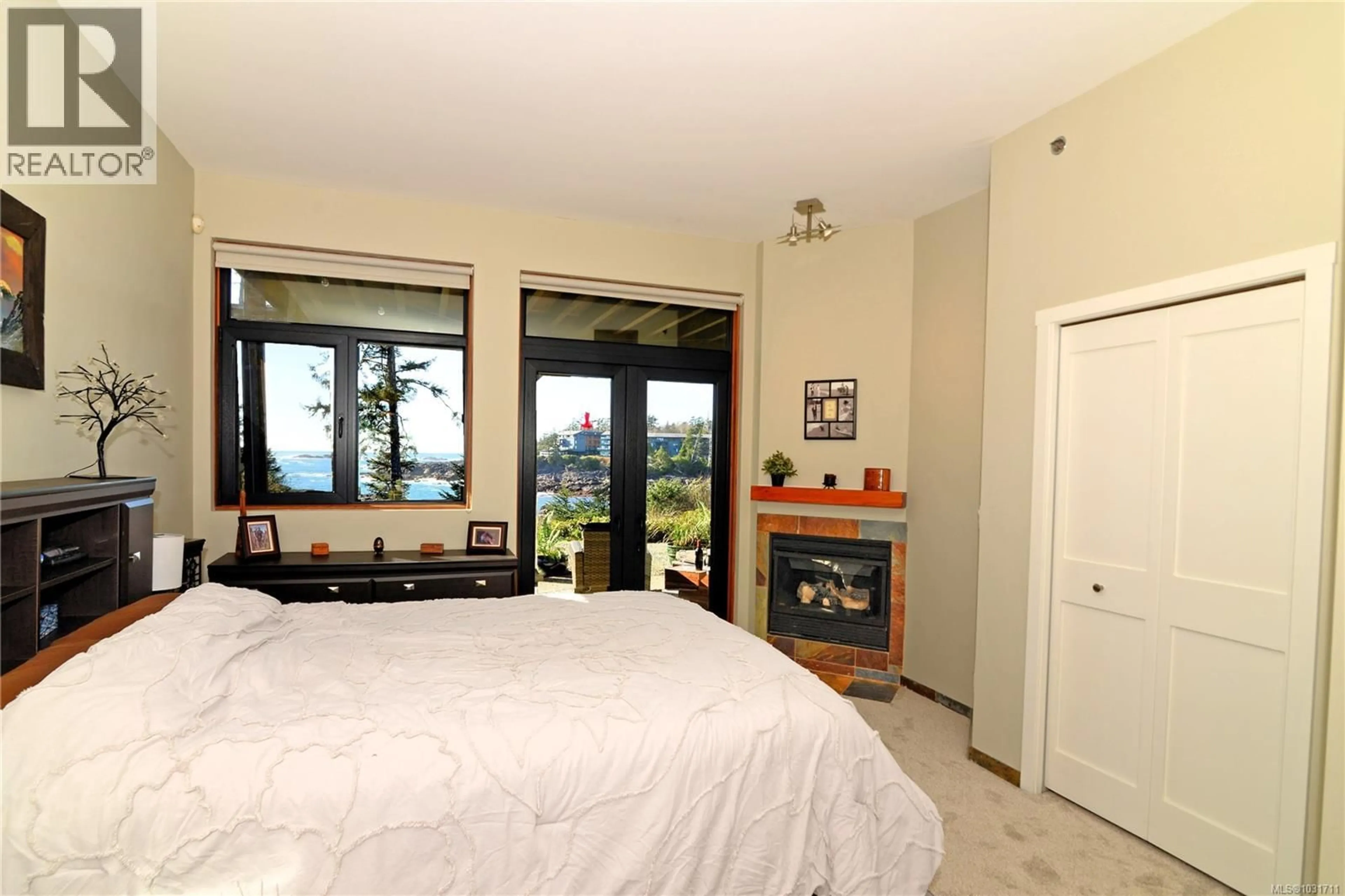 Bedroom with bed, unknown for 108 - 554 MARINE DRIVE, Ucluelet British Columbia V0R3A0