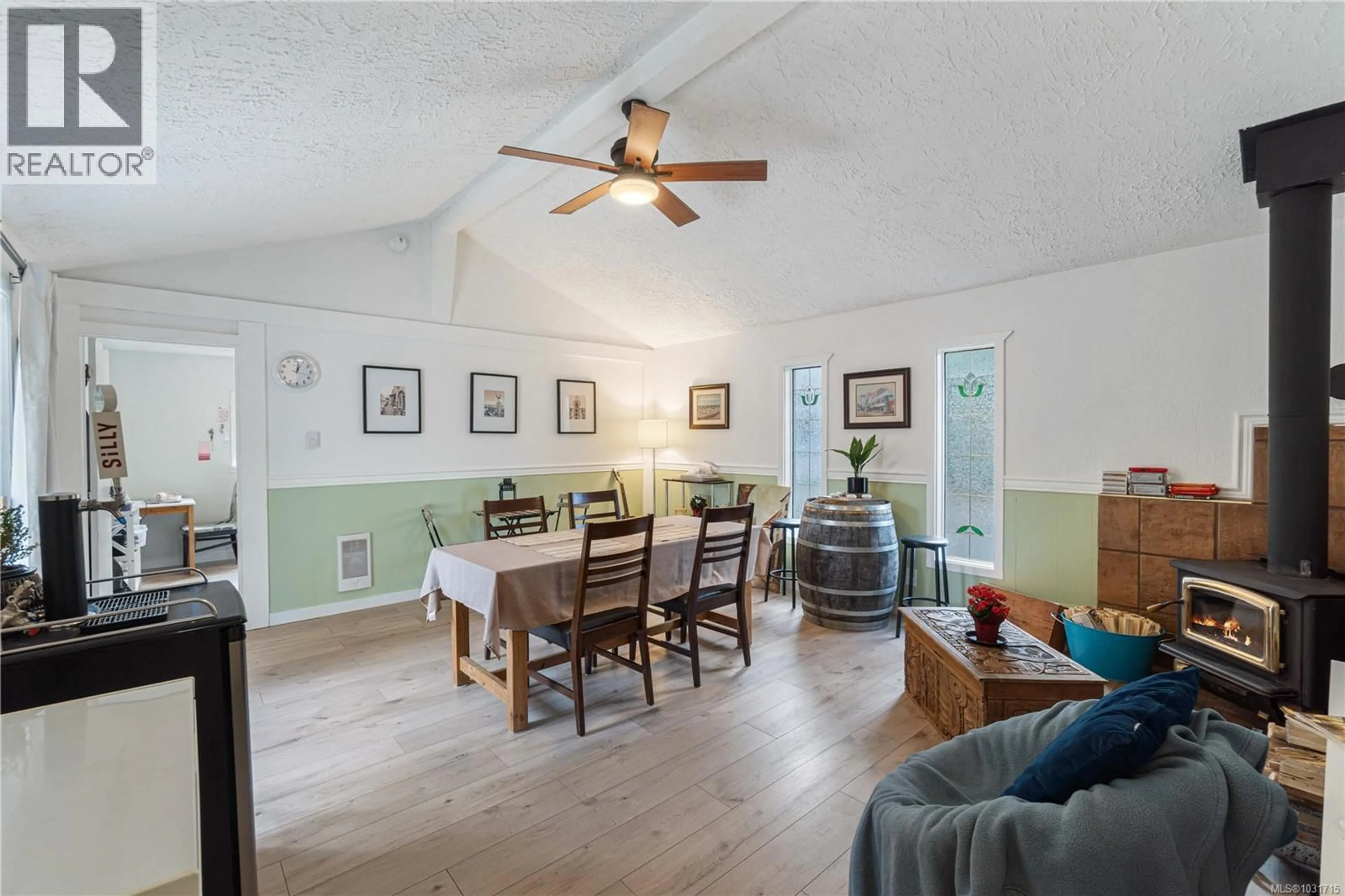 Unknown for 3872 ISLAND HIGHWAY WEST, Qualicum Beach British Columbia V9K2G9