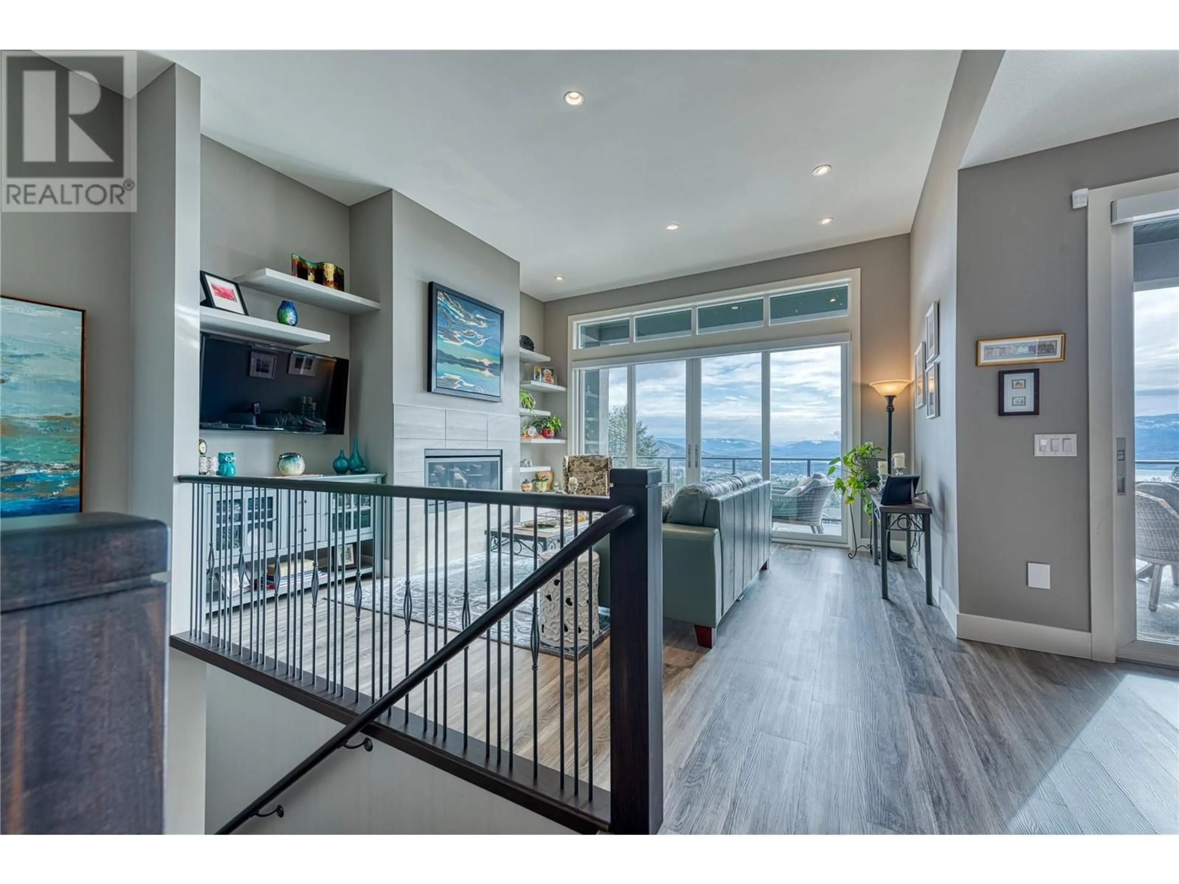 Indoor entryway for 3579 Ranch Road, West Kelowna British Columbia V4T1A1
