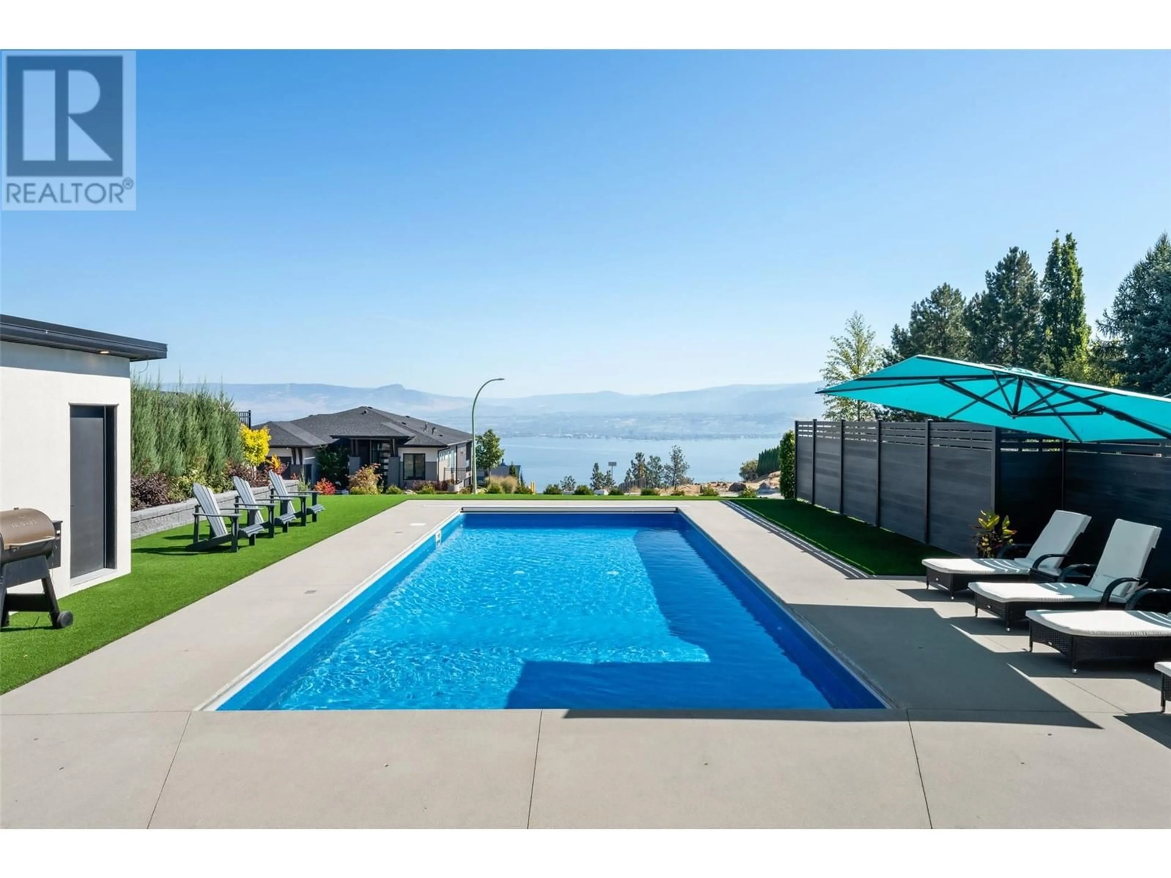 Indoor or outdoor pool for 3048 Wales Road, West Kelowna British Columbia V1Z2A7