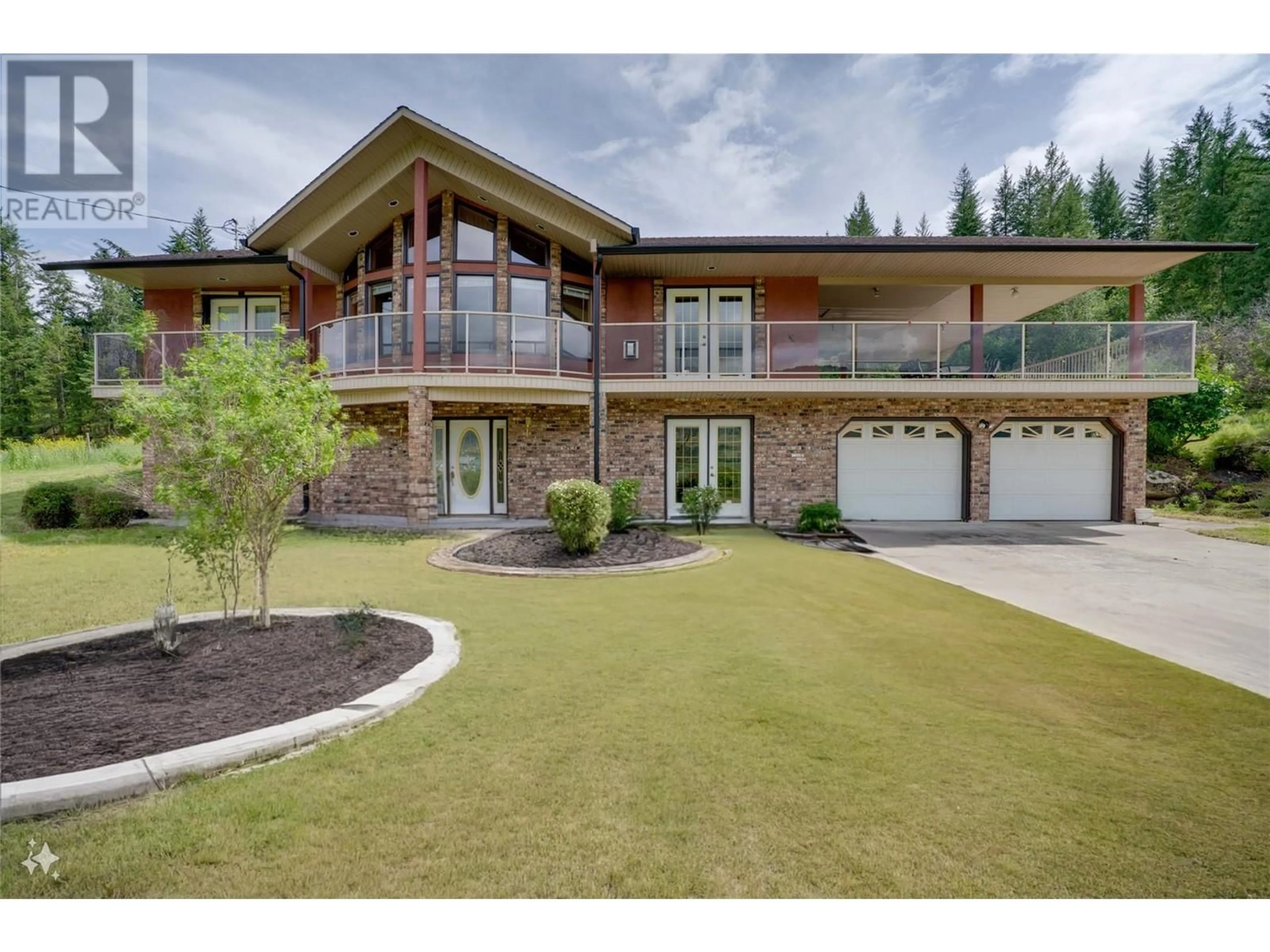 Frontside or backside of a home for 5125 Salmon River Road, Spallumcheen British Columbia V0E1B4