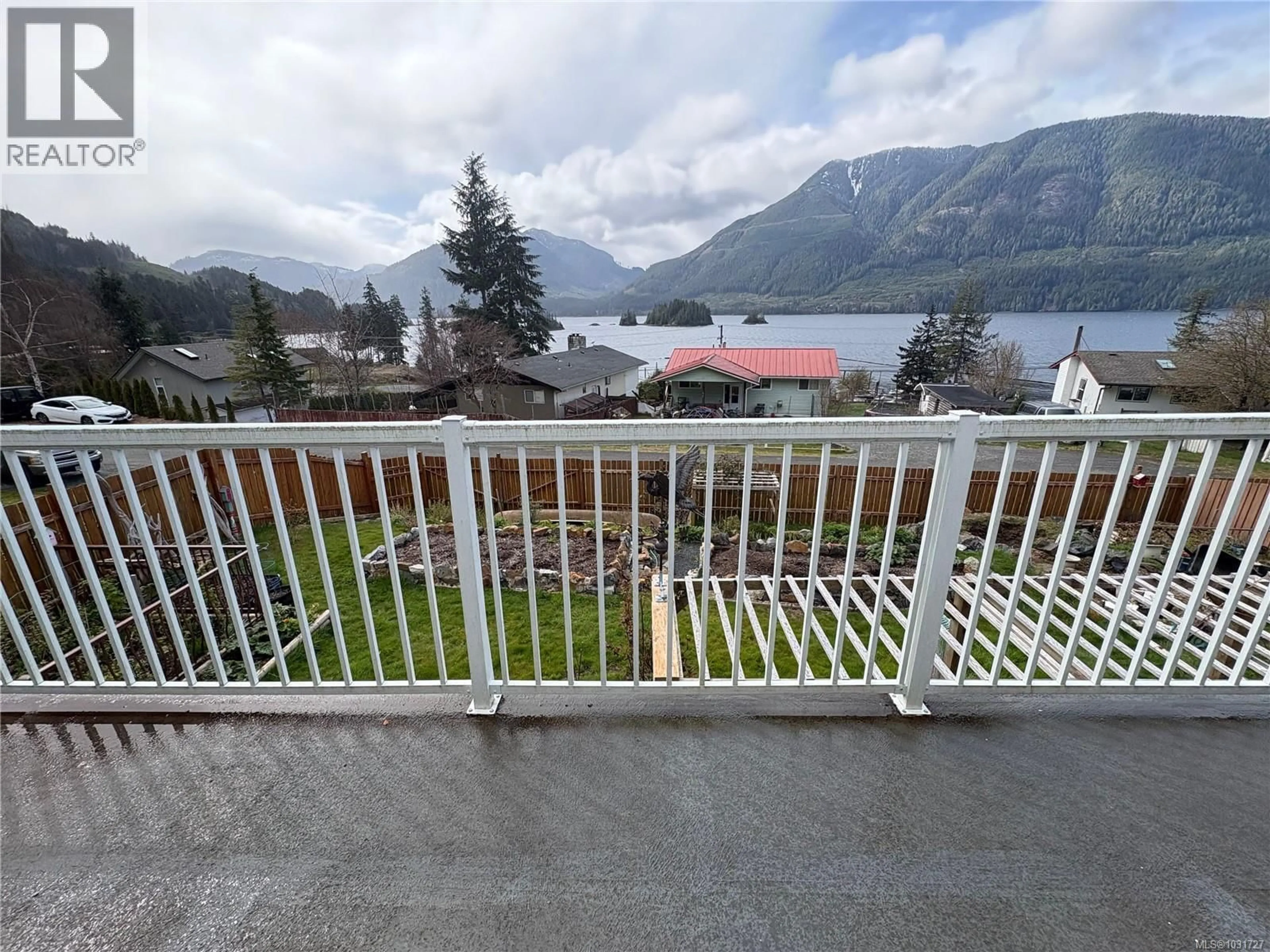 Balcony in the apartment, water/lake/river/ocean view for 1162 MAQUINNA AVENUE, Port Alice British Columbia V0N2N0