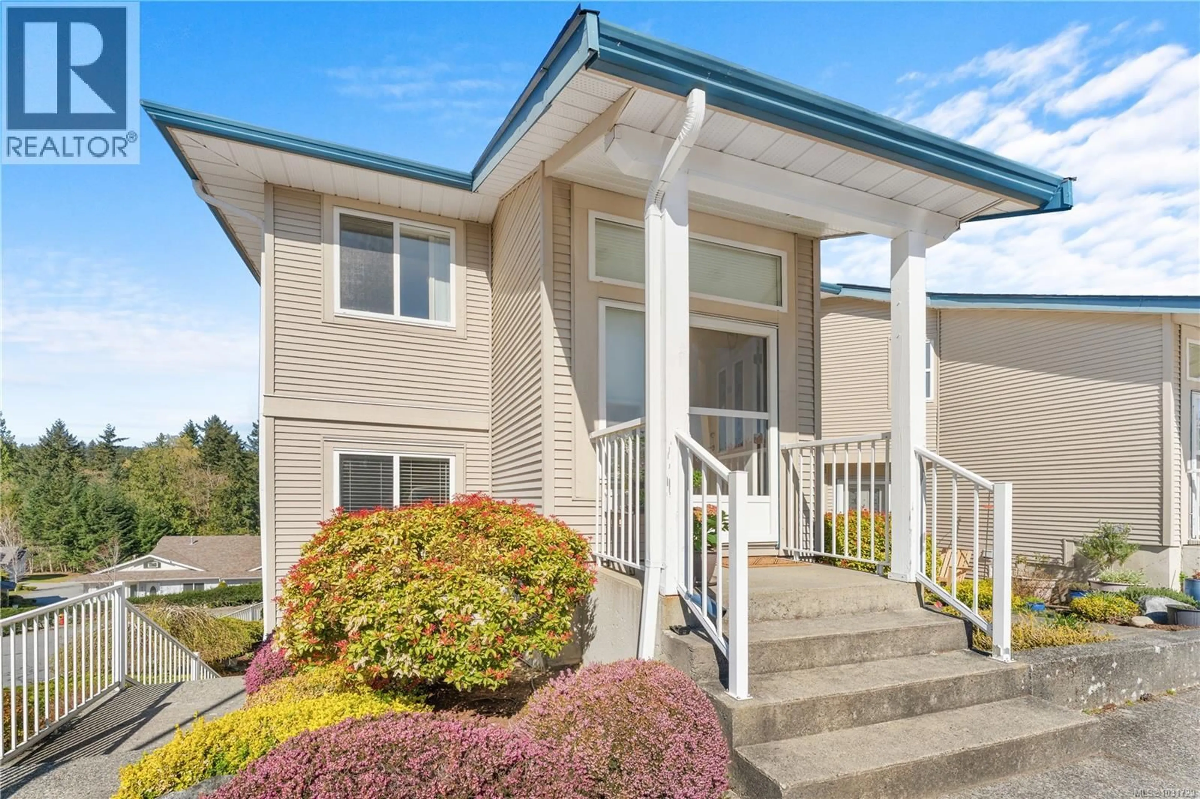 Home with vinyl exterior material, unknown for 212 - 1150 WALKEM ROAD, Ladysmith British Columbia V9G1S1