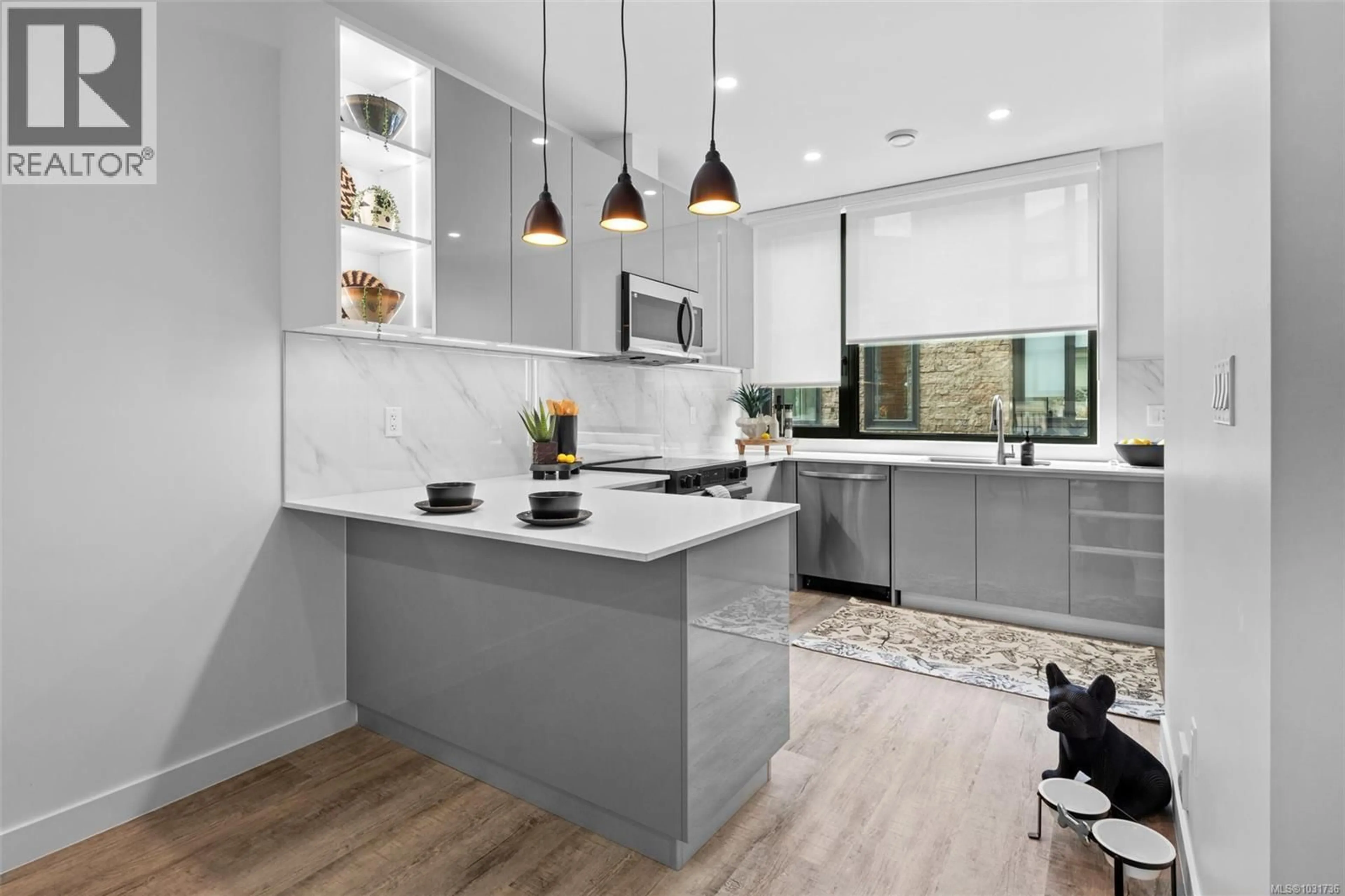 Contemporary kitchen, unknown for 130 - 916 ORONO AVENUE, Langford British Columbia V9B2T9