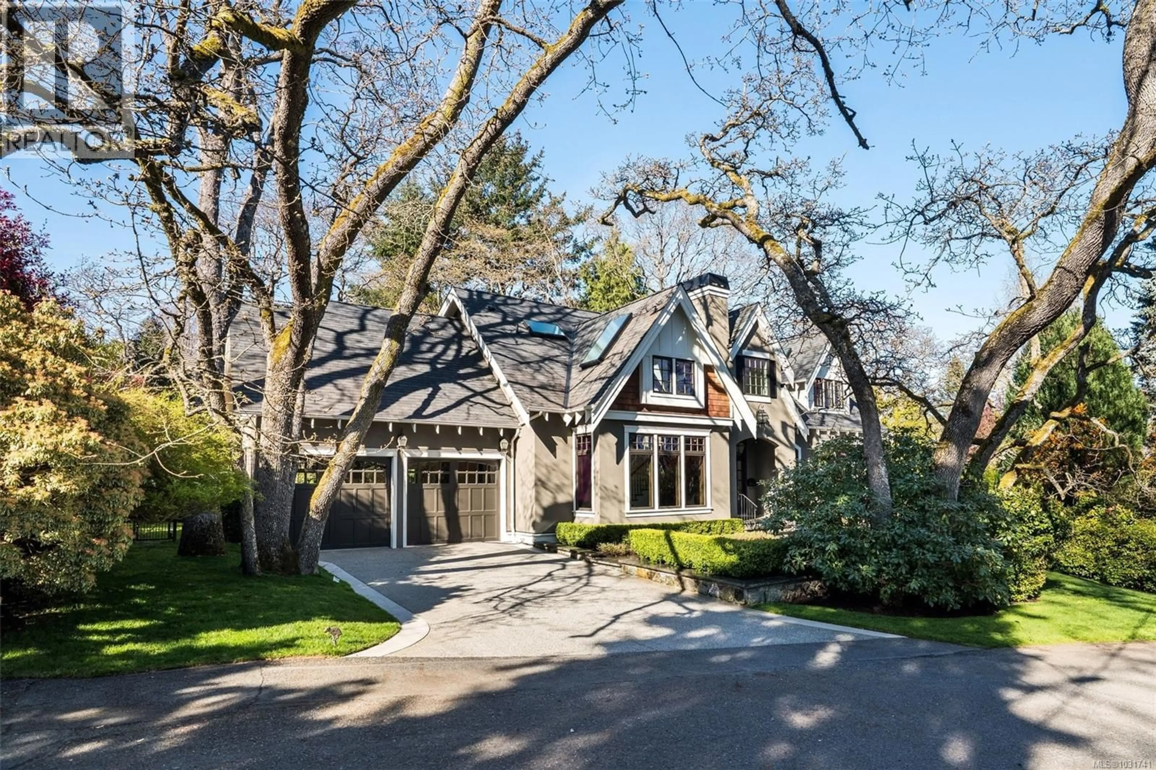 Home with brick exterior material, street for 2096 FALKLAND PLACE, Oak Bay British Columbia V8S4M5