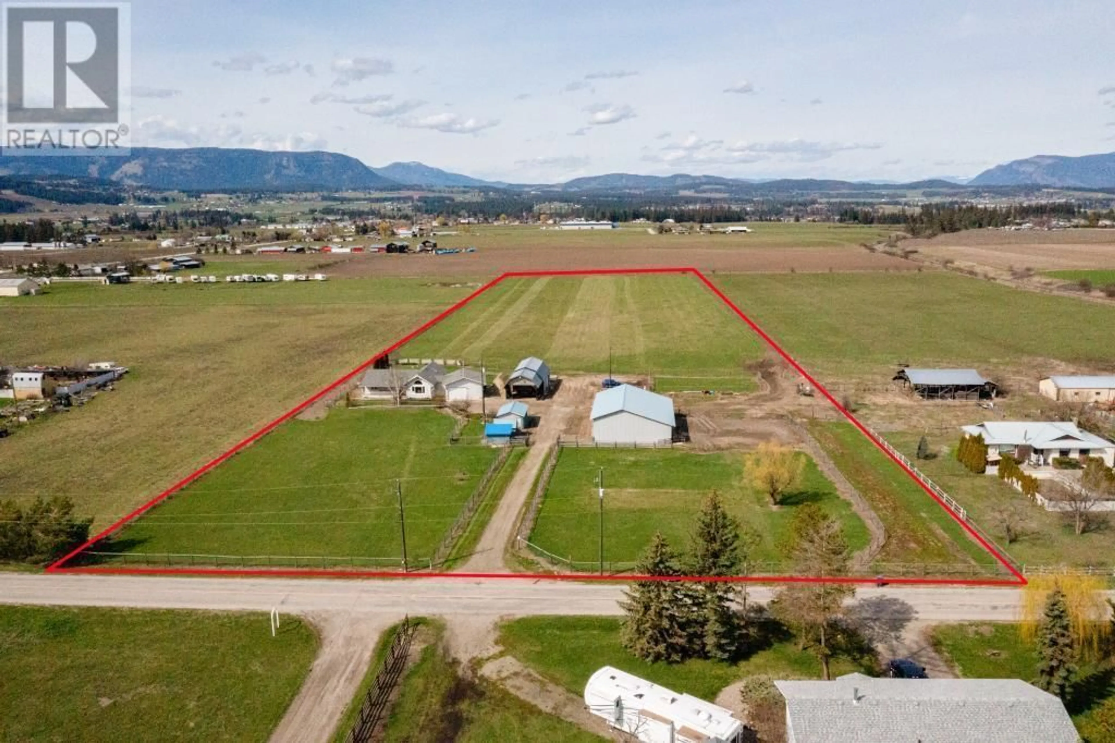 Fenced yard for 260 Pleasant Valley Cross Road, Armstrong British Columbia V0E1B0