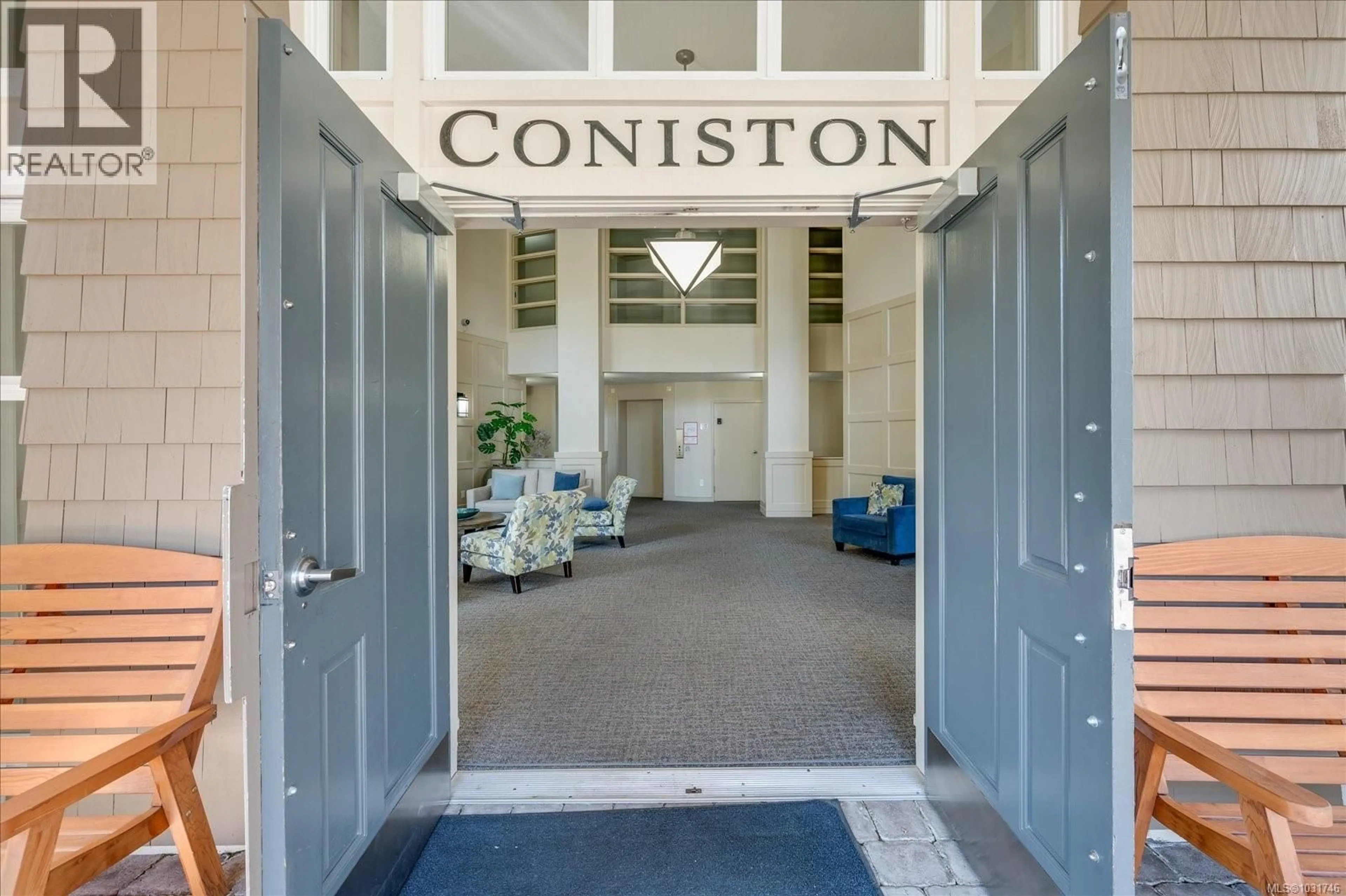 Indoor foyer for 402 - 5685 EDGEWATER LANE, Nanaimo British Columbia V9T6K3