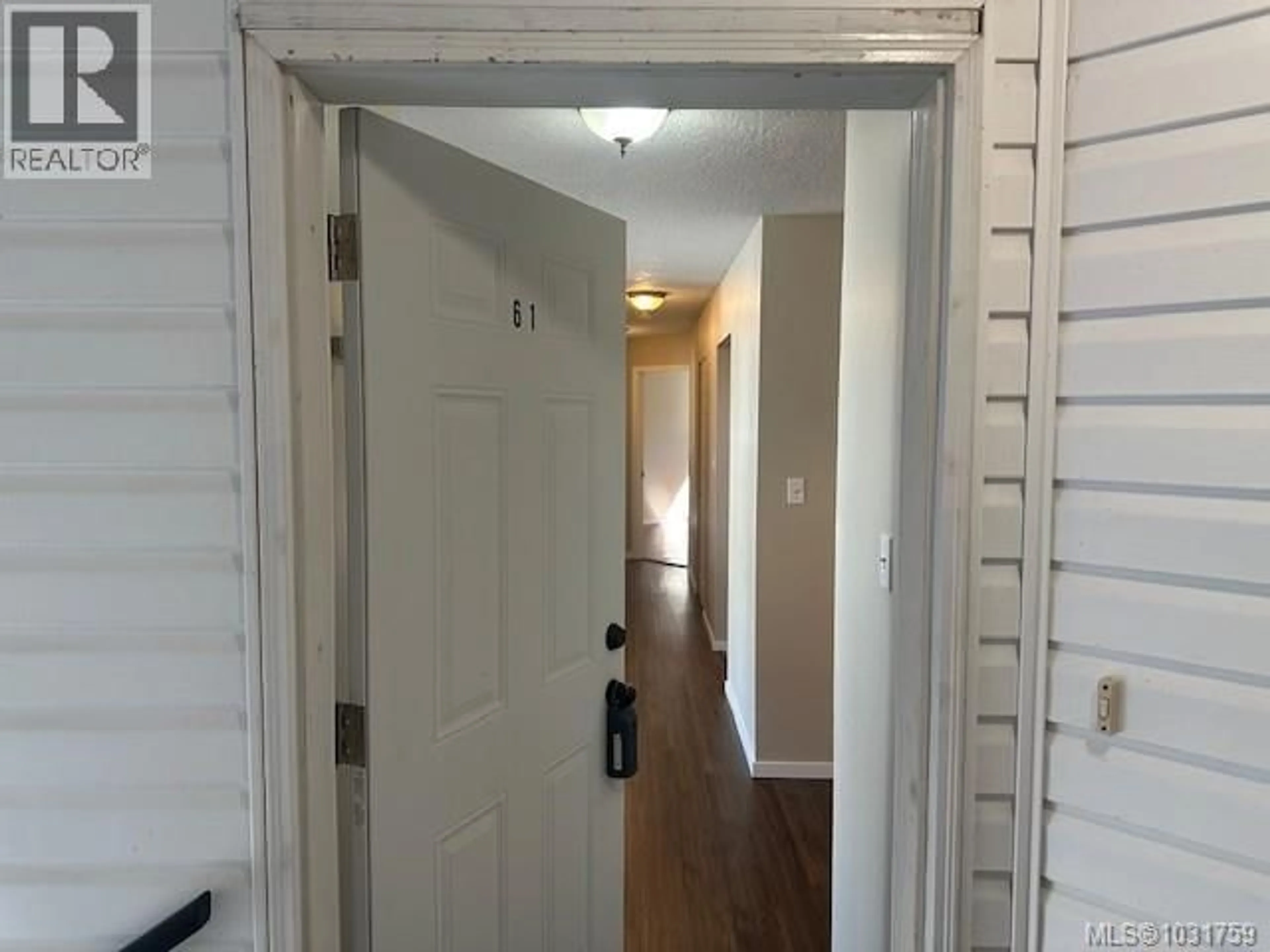 Indoor entryway for 61 - 211 MADILL ROAD, Lake Cowichan British Columbia V0R2G0