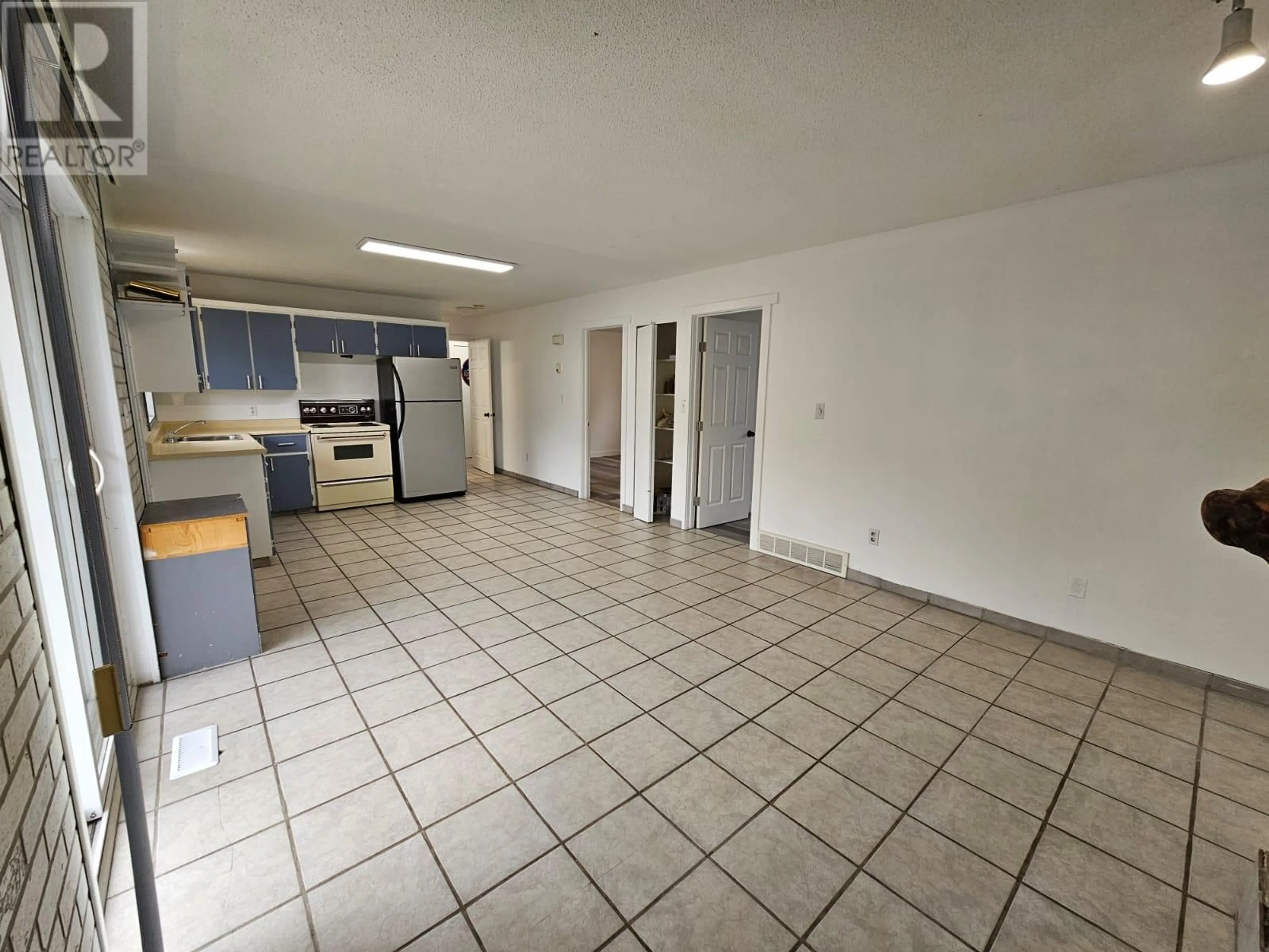 A pic of a room, unknown floor for 219 COTTONWOOD Crescent, Tumbler Ridge British Columbia V0C2W0