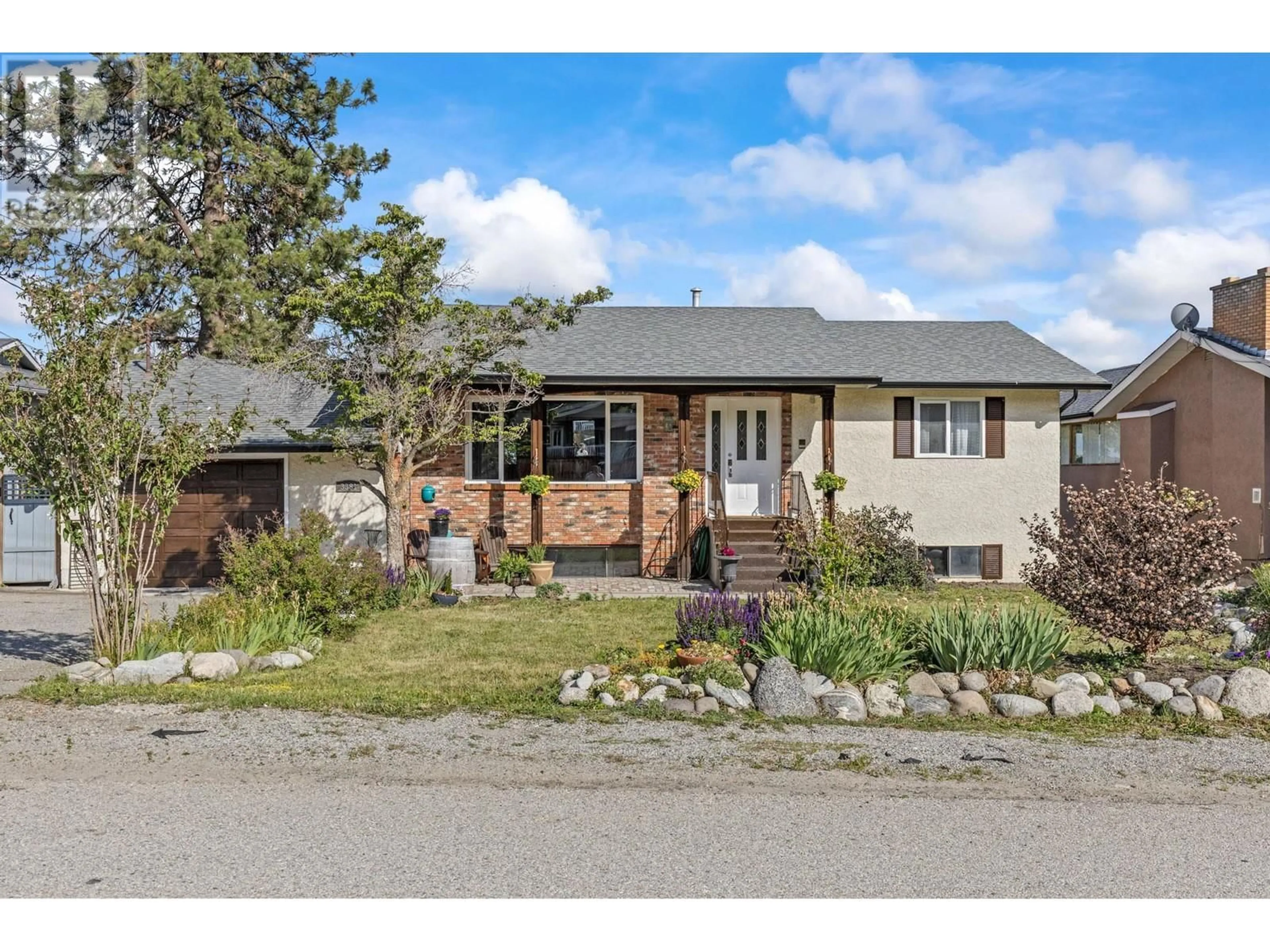 Frontside or backside of a home for 3381 McMurchie Road, West Kelowna British Columbia V4T1B4