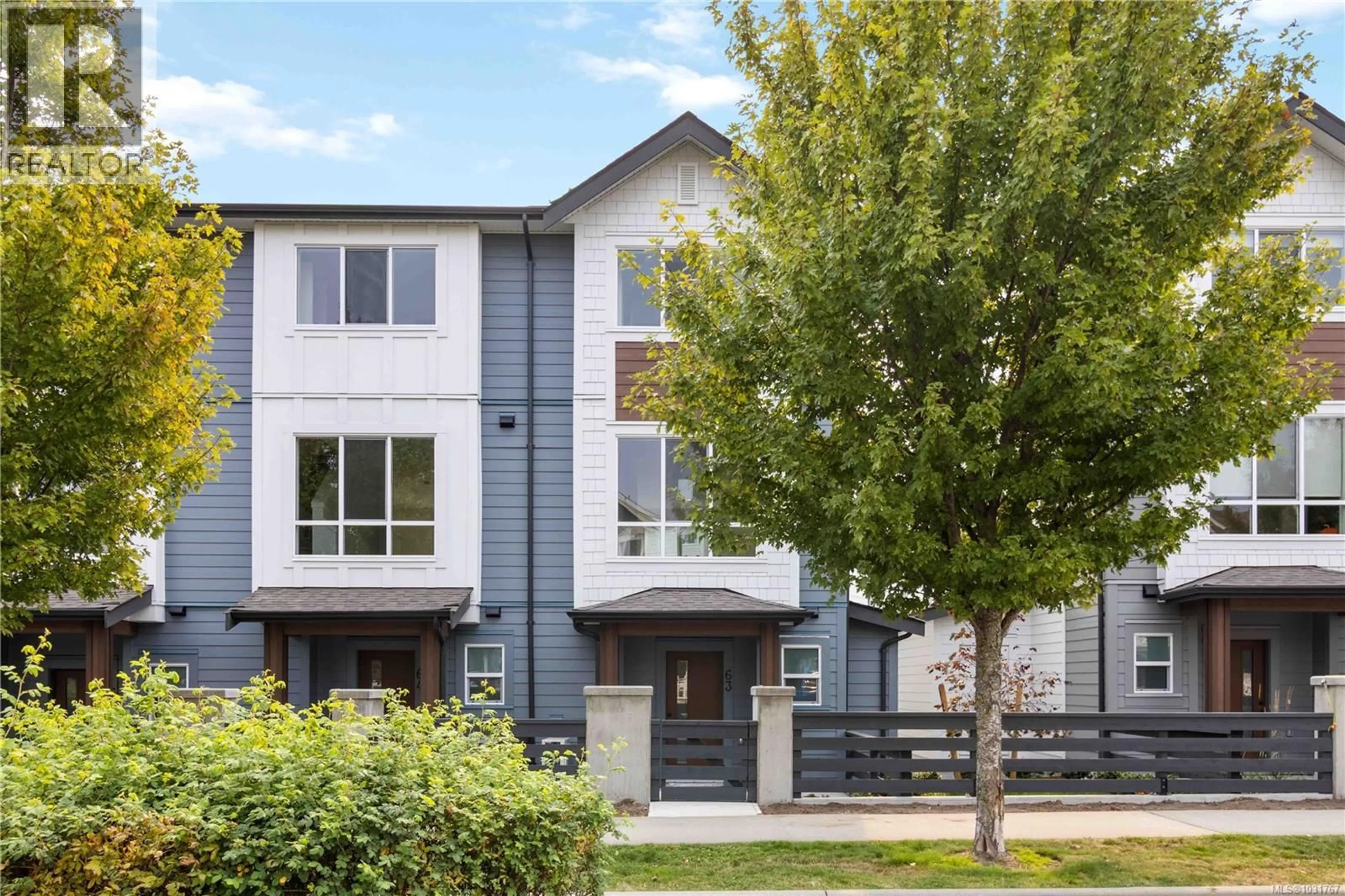 Home with vinyl exterior material, street for 93 - 368 TRADEWINDS AVENUE, Colwood British Columbia V9C0S5