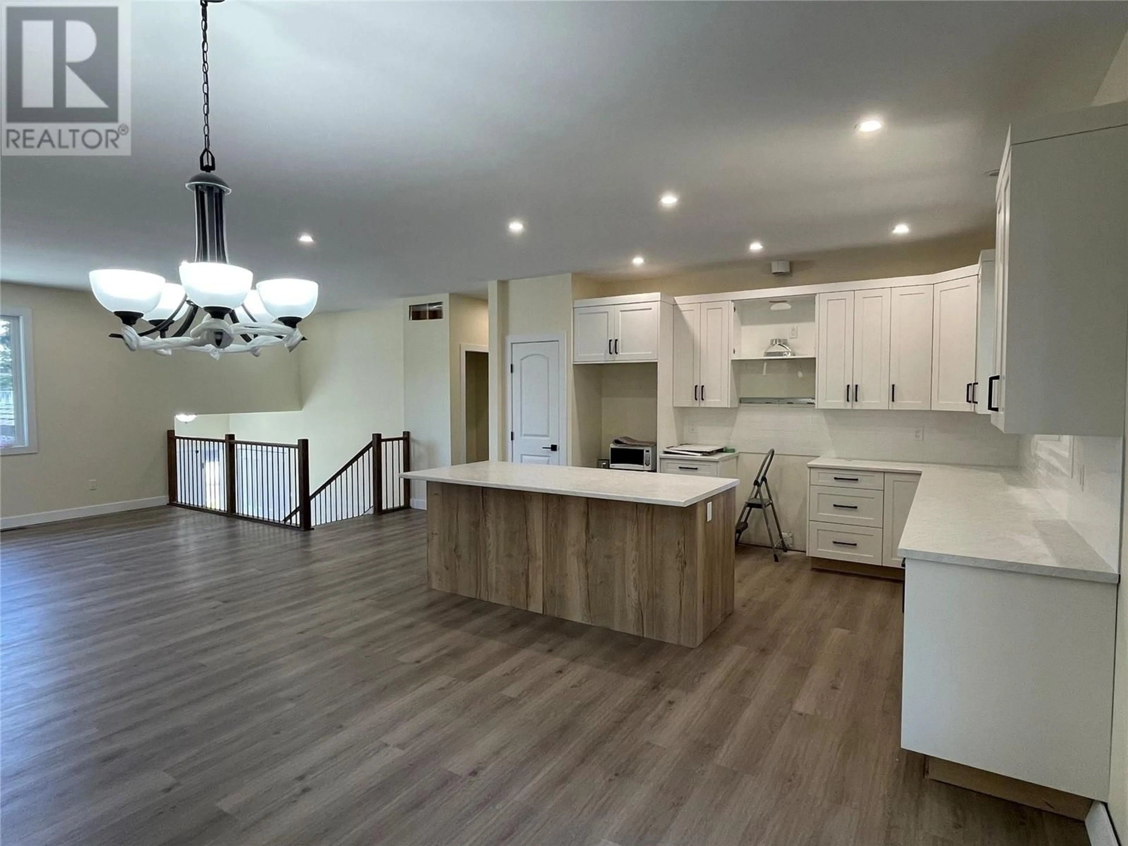 Open concept kitchen for 198 Crown Crescent, Vernon British Columbia V1H2C3