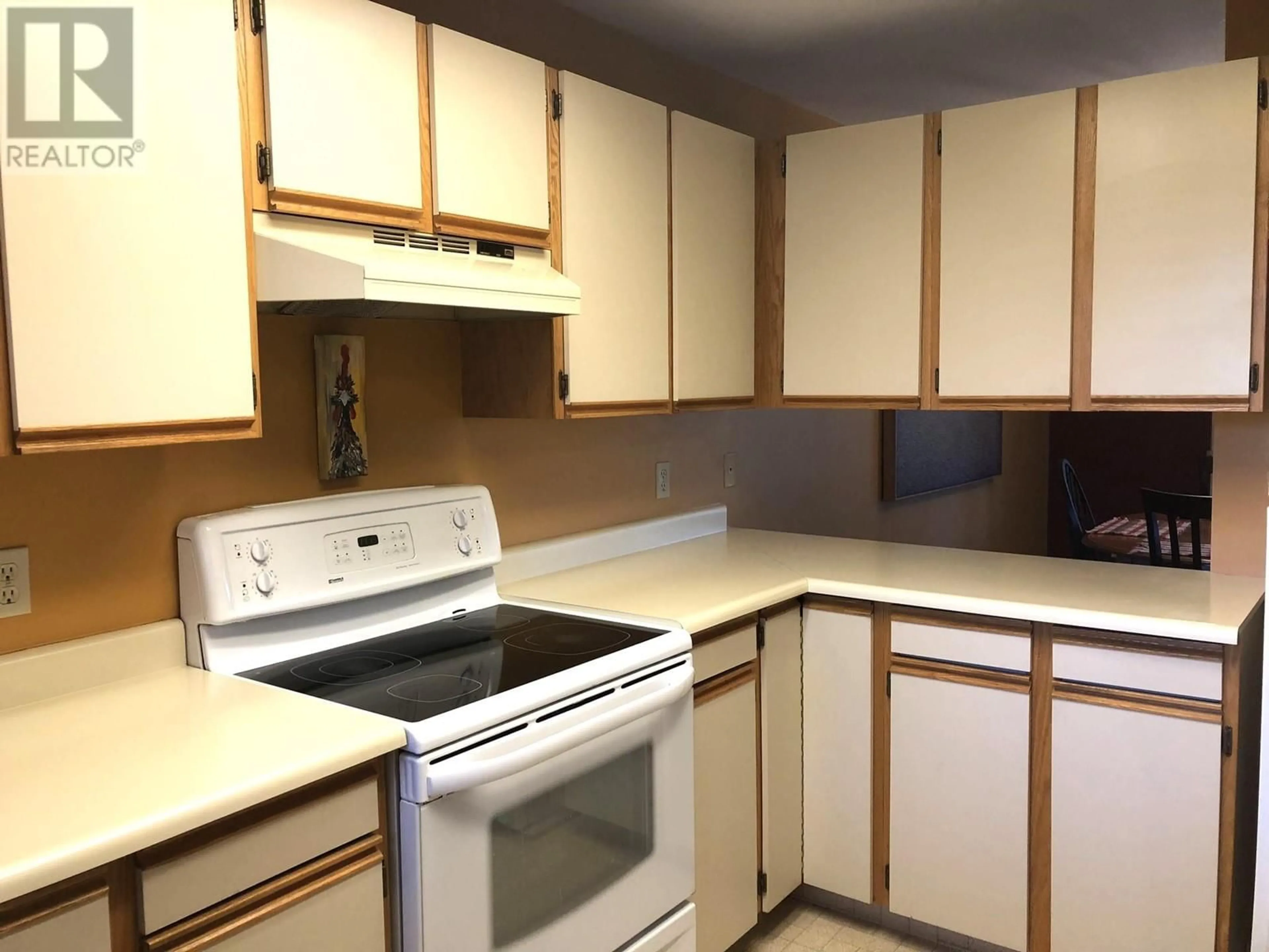 Standard kitchen for 2806 35 Street Unit# 103, Vernon British Columbia V1T6B5
