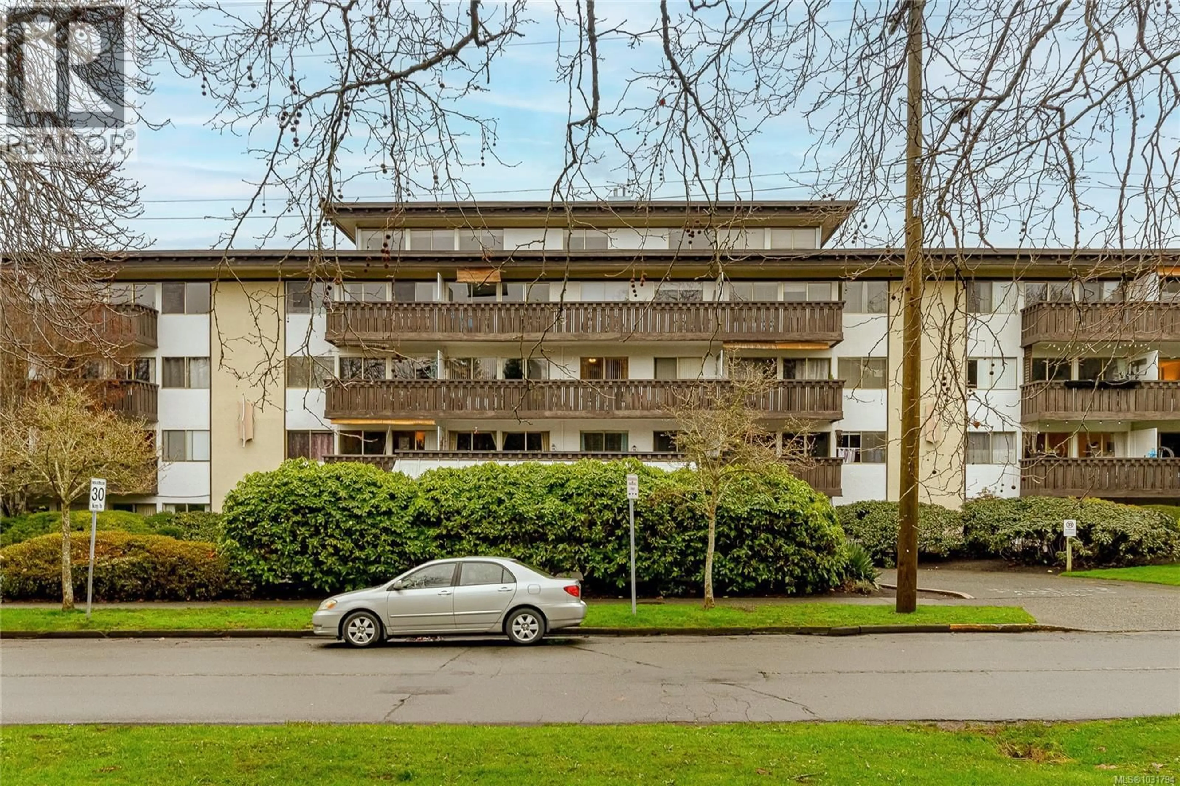 Unknown for 132 - 964 HEYWOOD AVENUE, Victoria British Columbia V8V2Y5