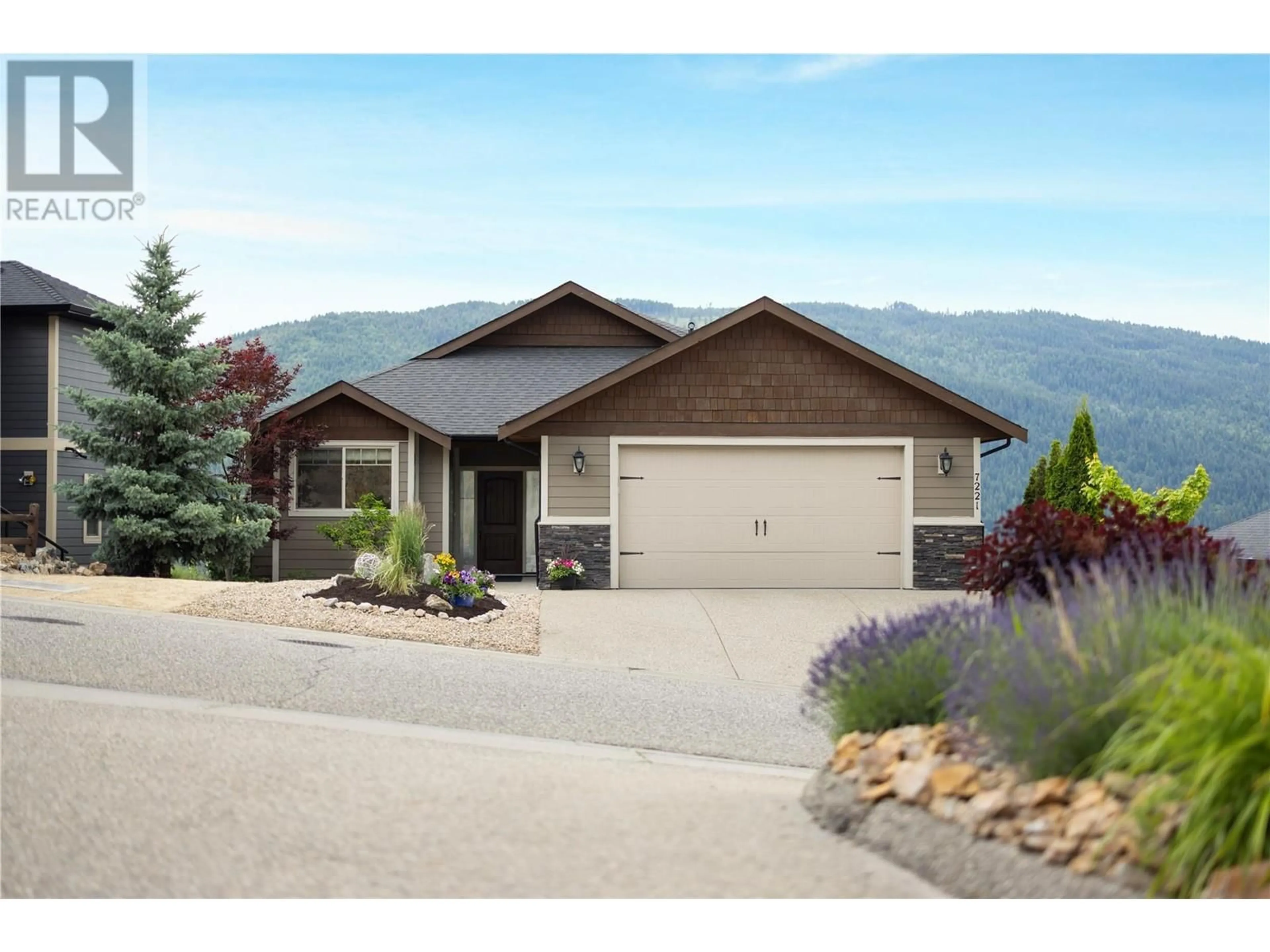 Frontside or backside of a home for 7221 Silver Ridge Drive, Vernon British Columbia V1B4C6