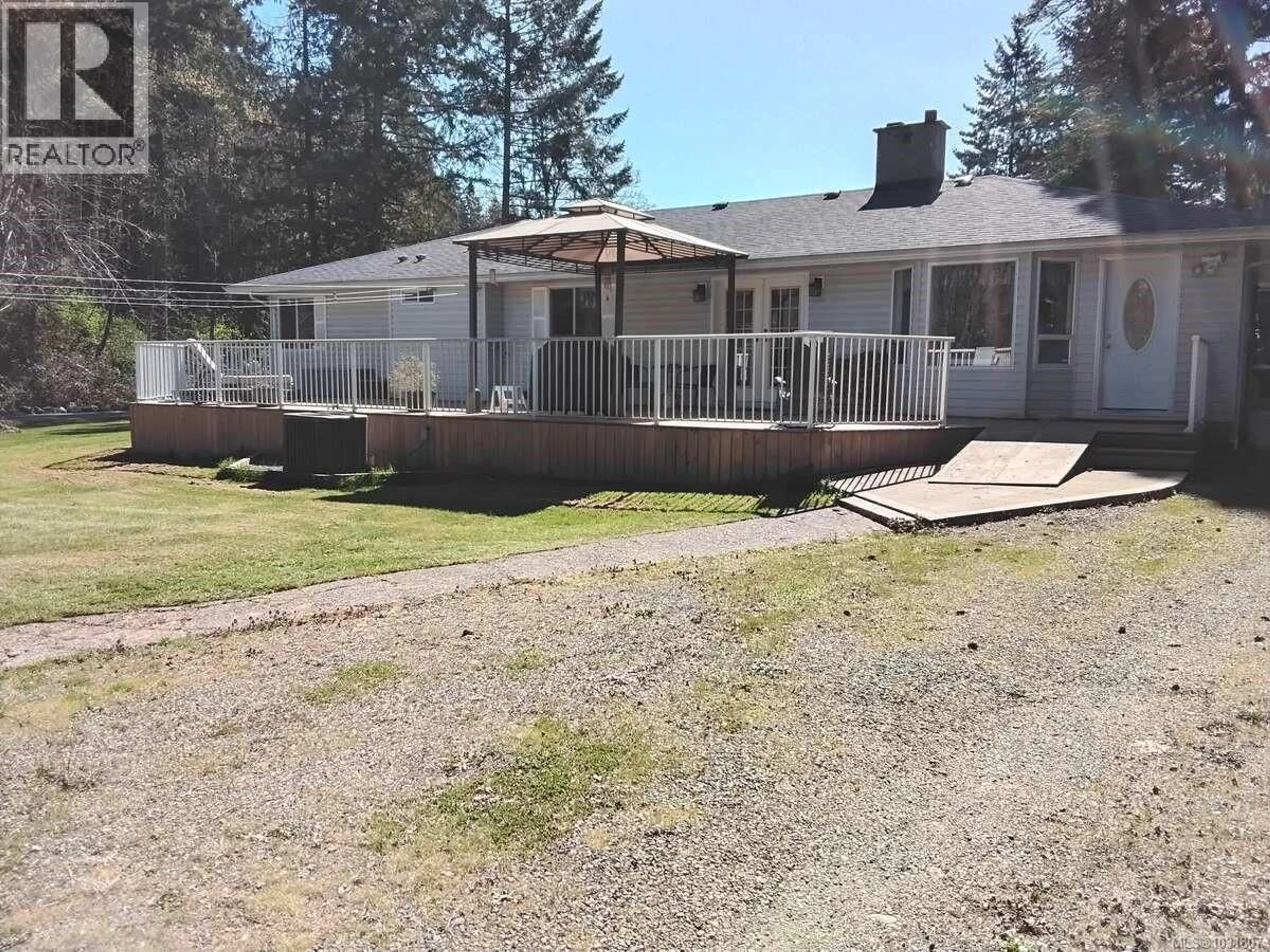 A pic from outside/outdoor area/front of a property/back of a property/a pic from drone, street for 4759 YELLOW POINT ROAD, Ladysmith British Columbia V9G1H2