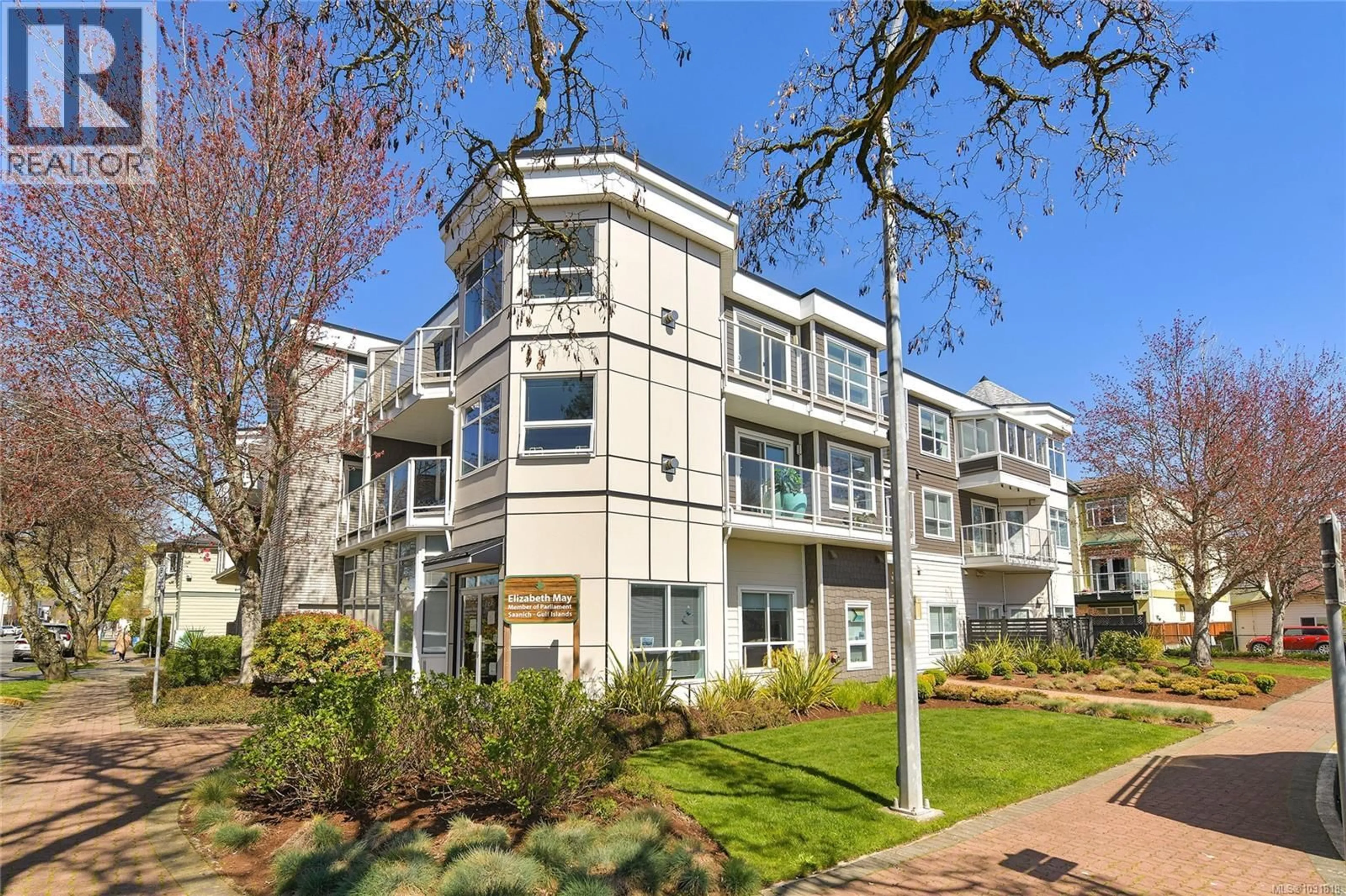 Unknown for 203 - 2440 OAKVILLE AVENUE, Sidney British Columbia V8L5Y4
