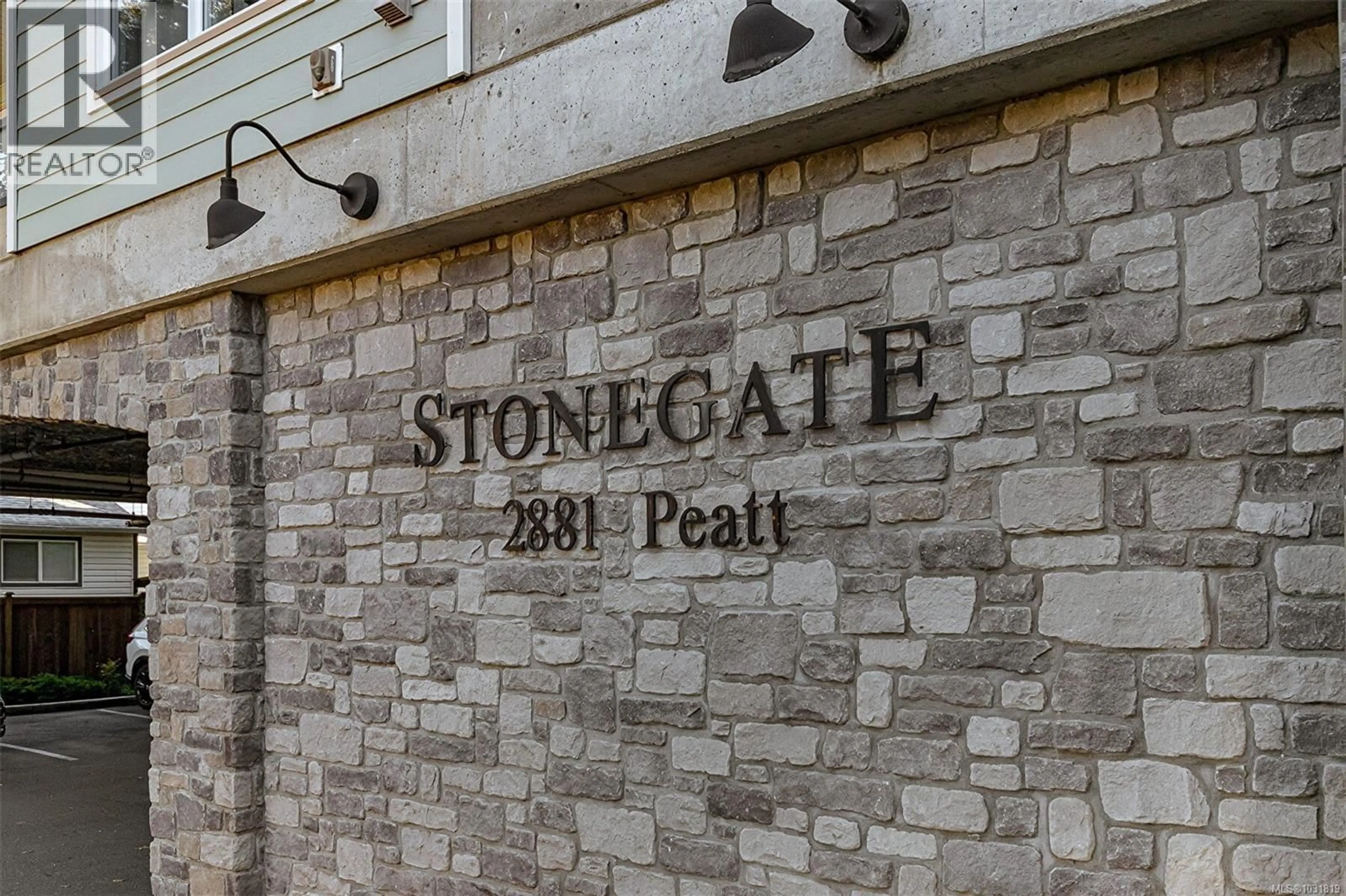 Unknown for 203 - 2881 PEATT ROAD, Langford British Columbia V9B3V7