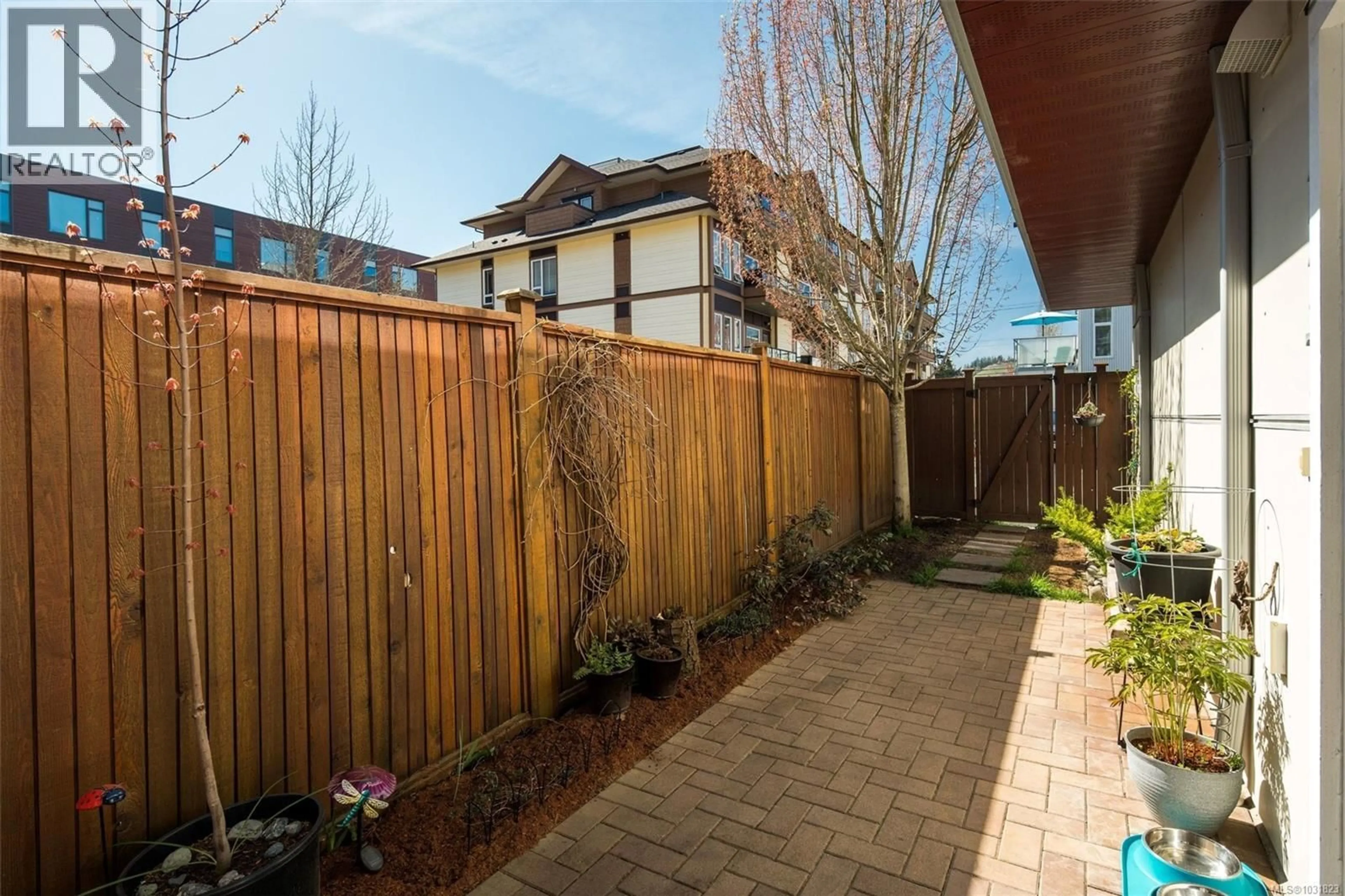 Patio, street for 117 - 2737 JACKLIN ROAD, Langford British Columbia V9B3X7