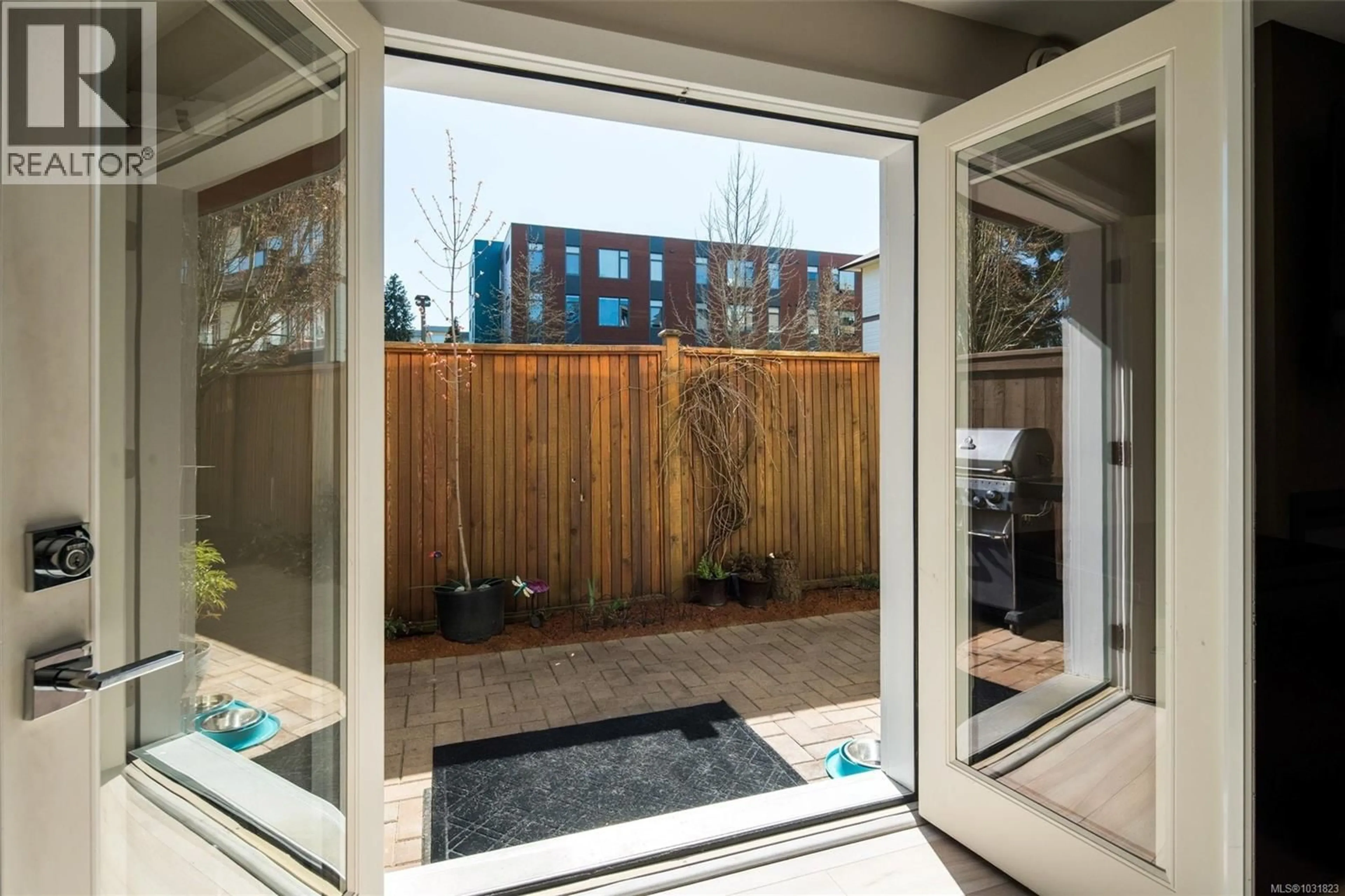 Patio, street for 117 - 2737 JACKLIN ROAD, Langford British Columbia V9B3X7