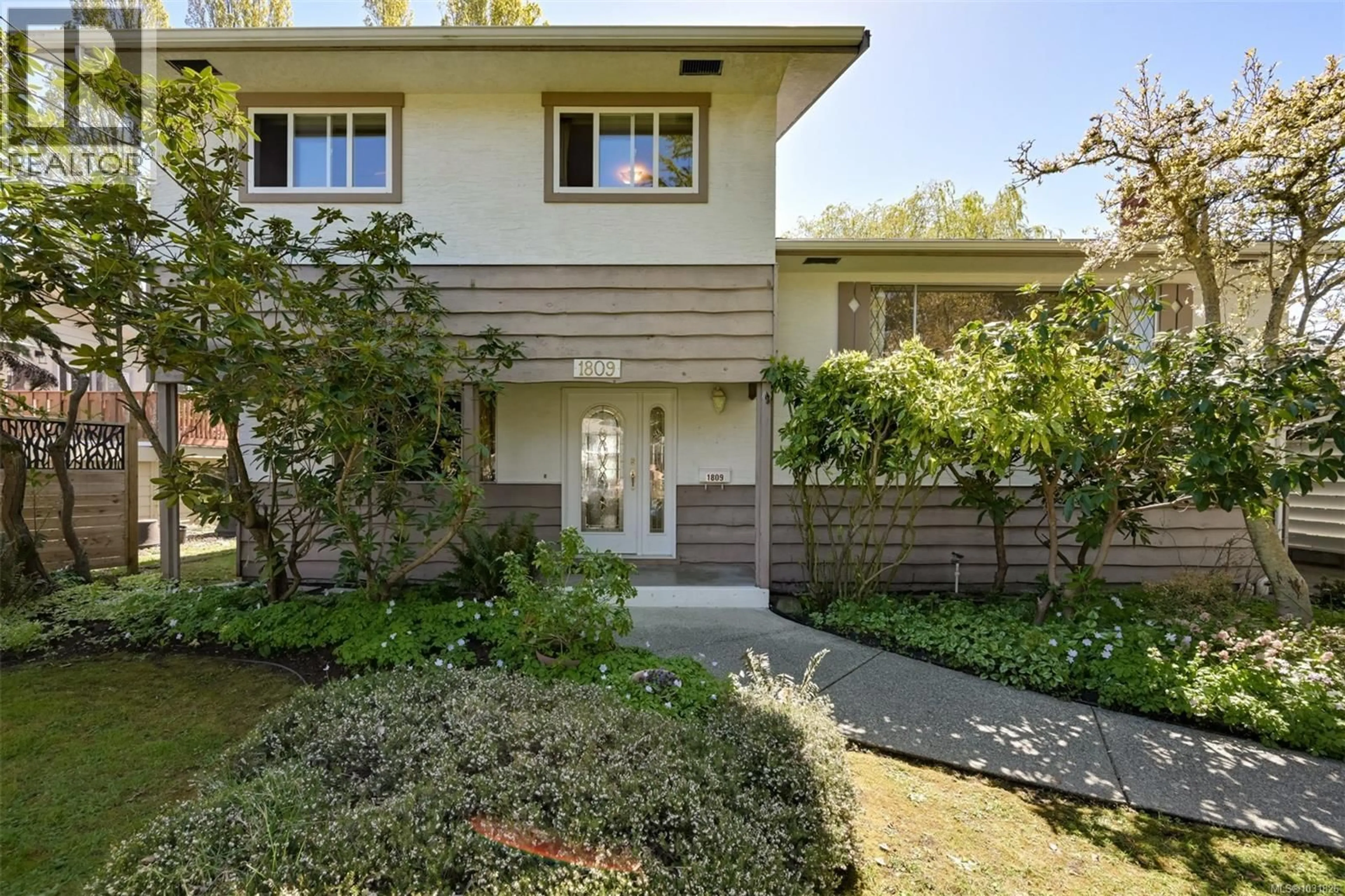 Unknown for 1809 JADE PLACE, Saanich British Columbia V9P3E5