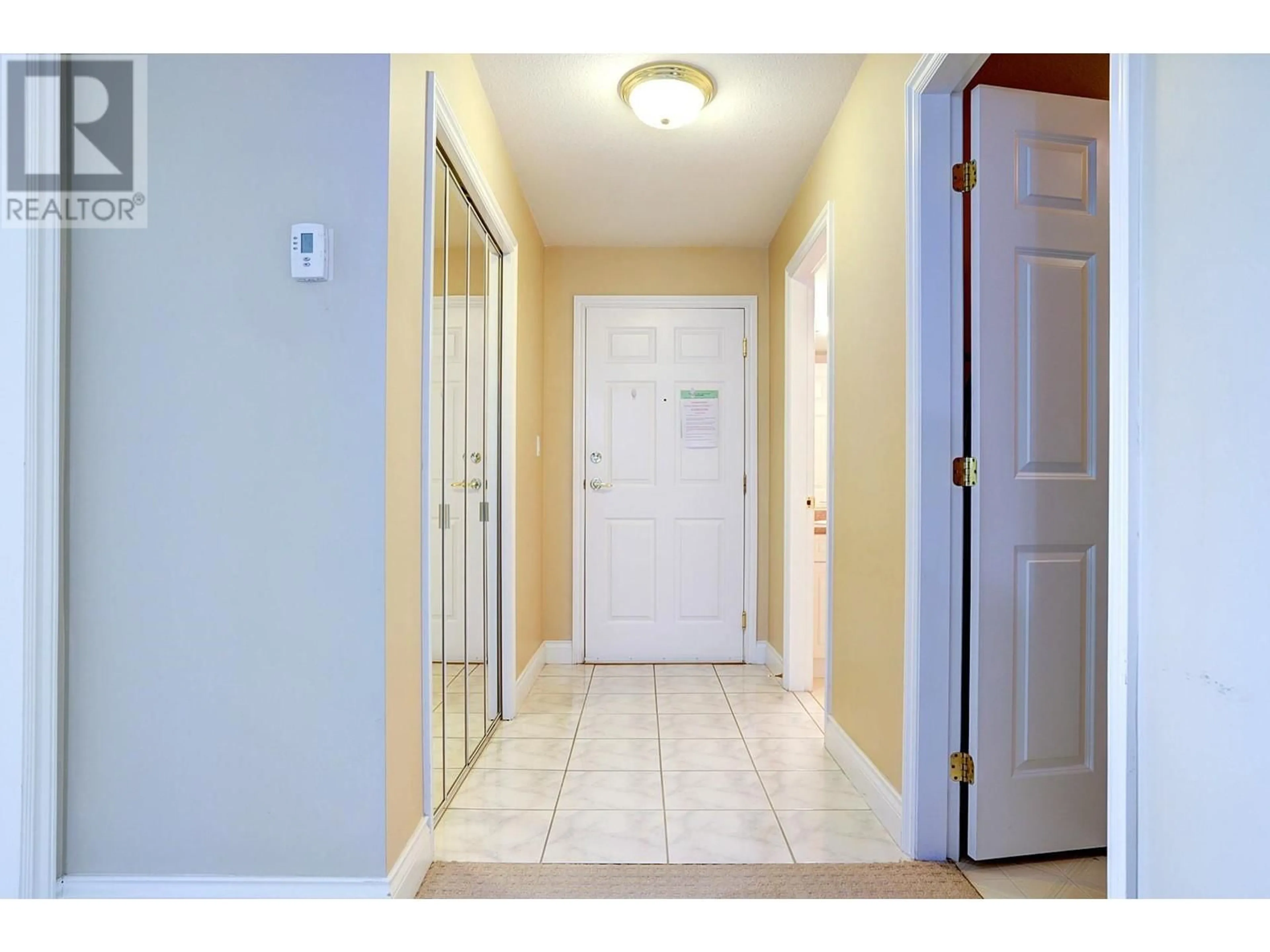 Indoor entryway for 3220 Centennial Drive Unit# 312, Vernon British Columbia V1T2T7