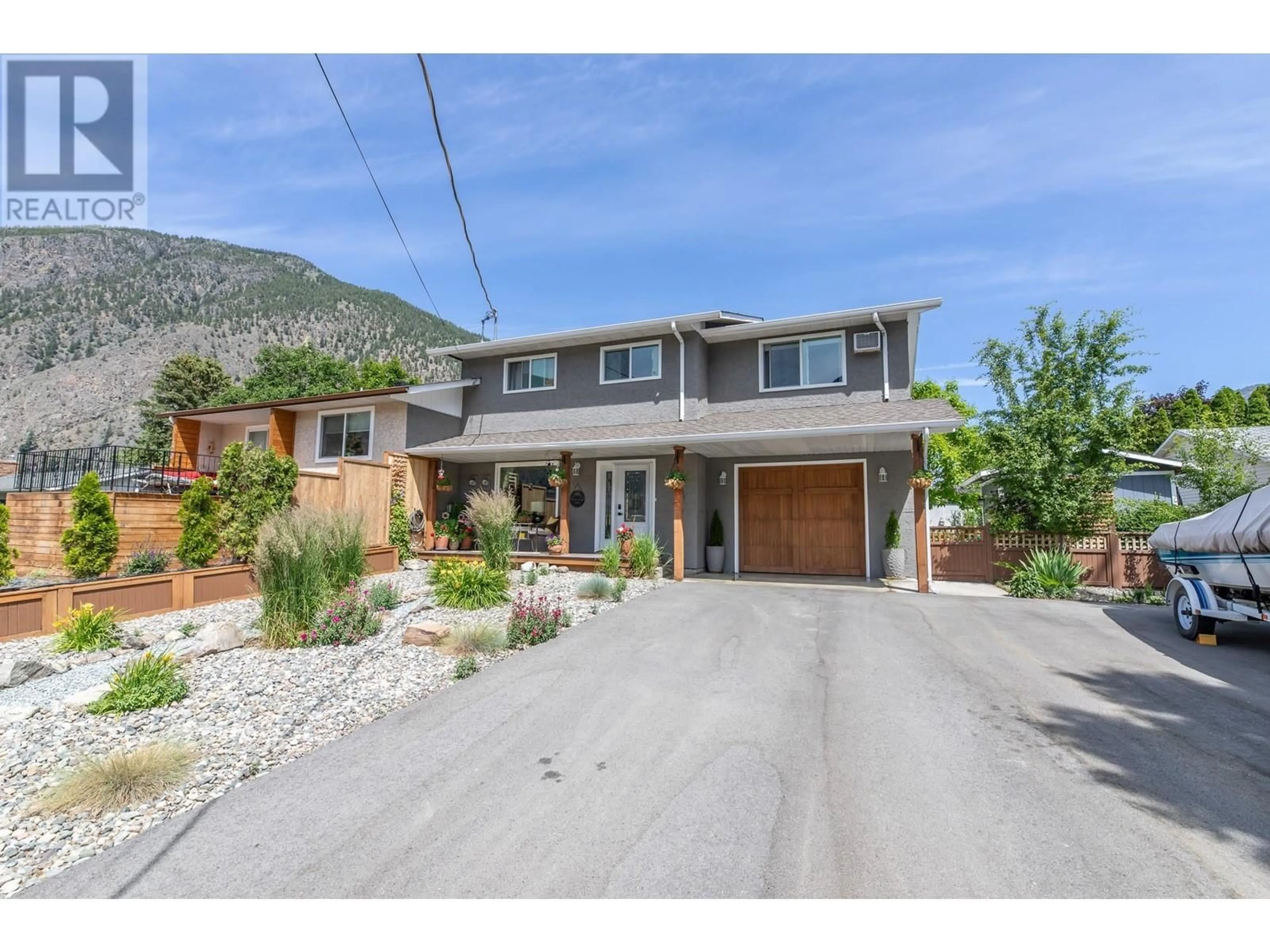 Frontside or backside of a home for 422 3rd Avenue, Keremeos British Columbia V0X1N0