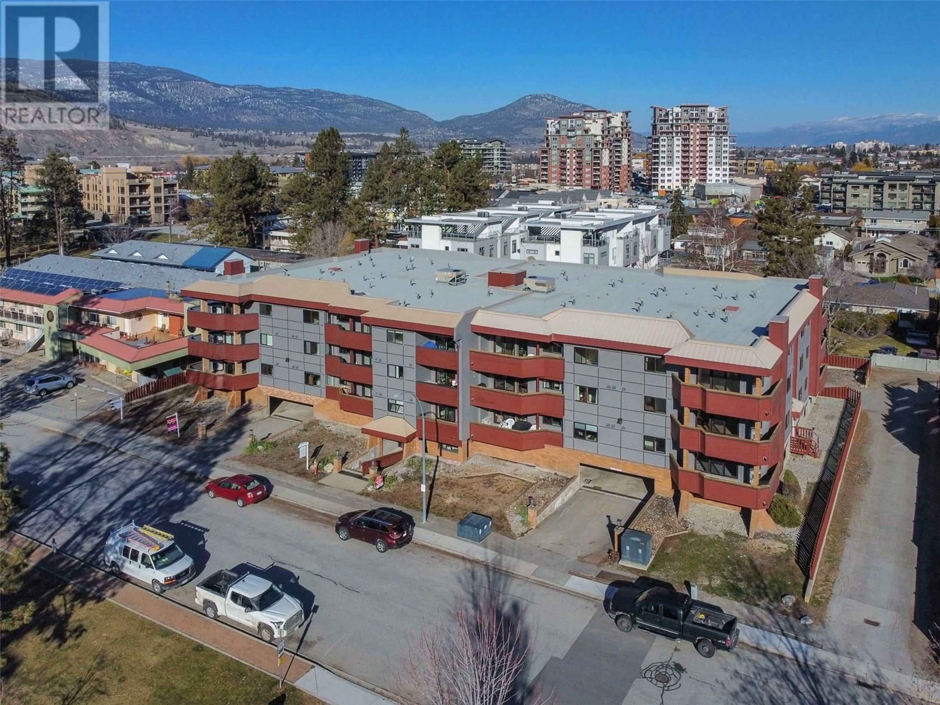 A pic from exterior of the house or condo, the front or back of building for 217 Elm Avenue Unit# 207, Penticton British Columbia V2A3W1