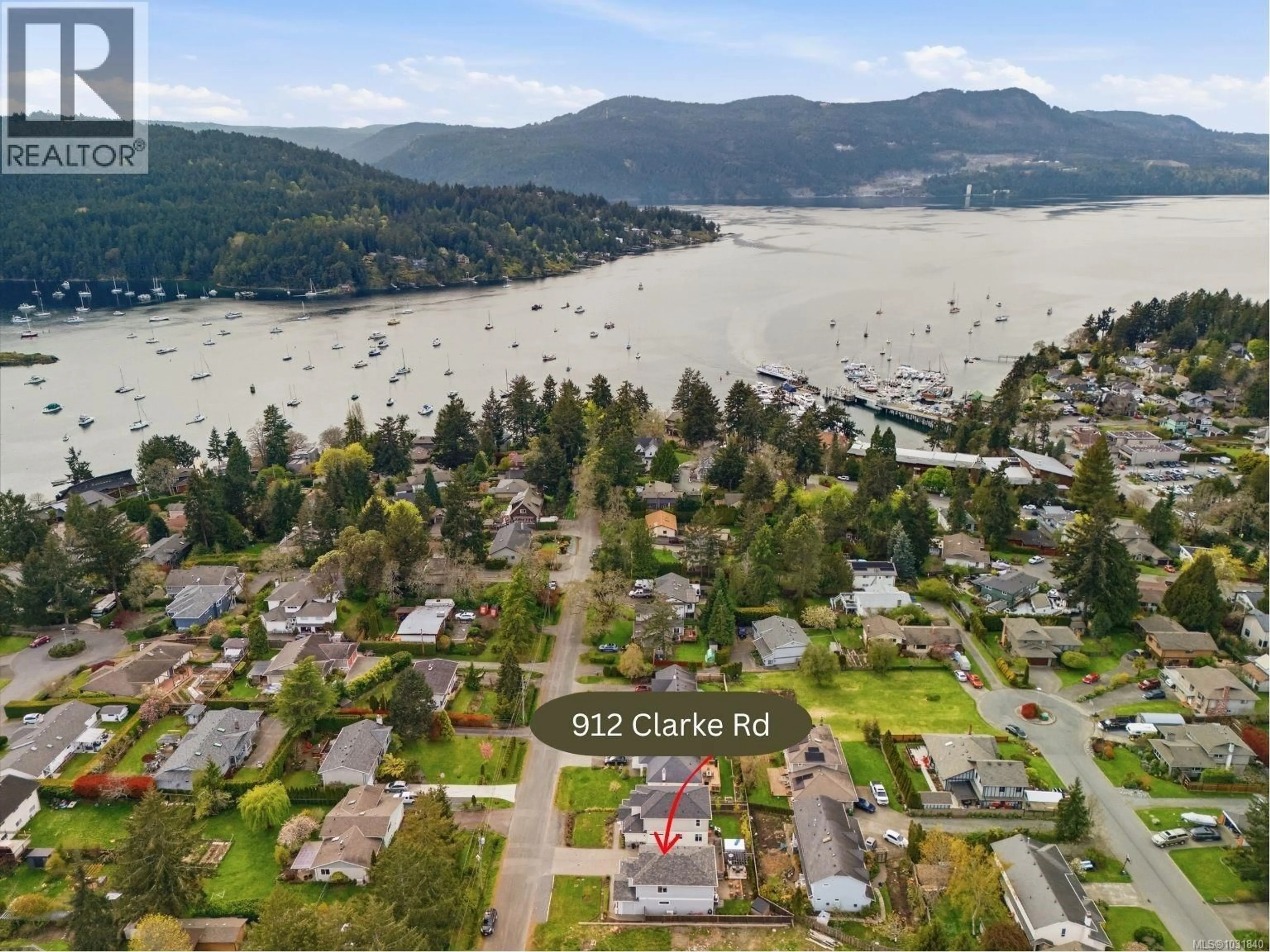 A pic from outside/outdoor area/front of a property/back of a property/a pic from drone, water/lake/river/ocean view for 912 CLARKE ROAD, Central Saanich British Columbia V8M2G1