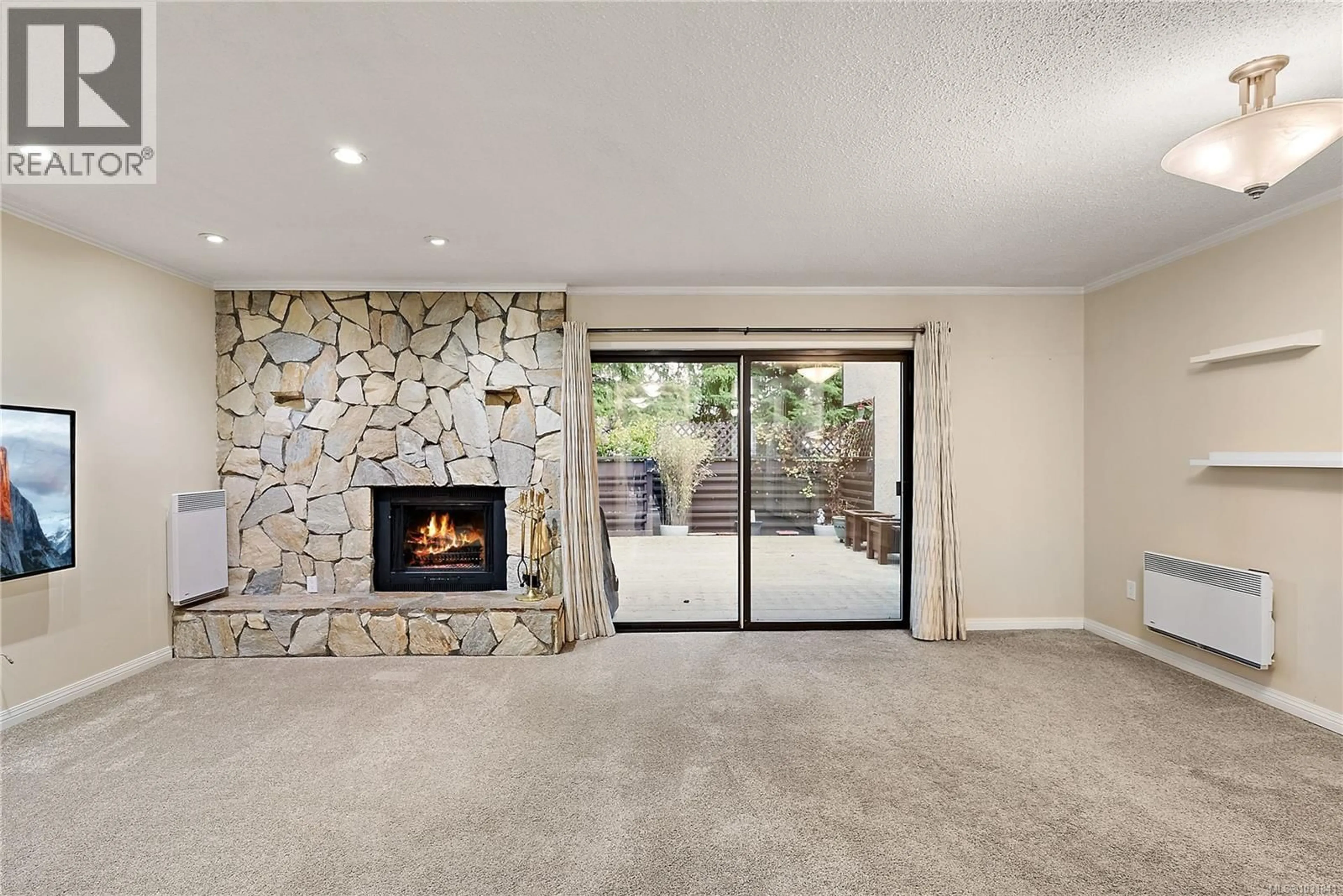 Unknown for 13 - 897 ADMIRALS ROAD, Esquimalt British Columbia V9A2P1