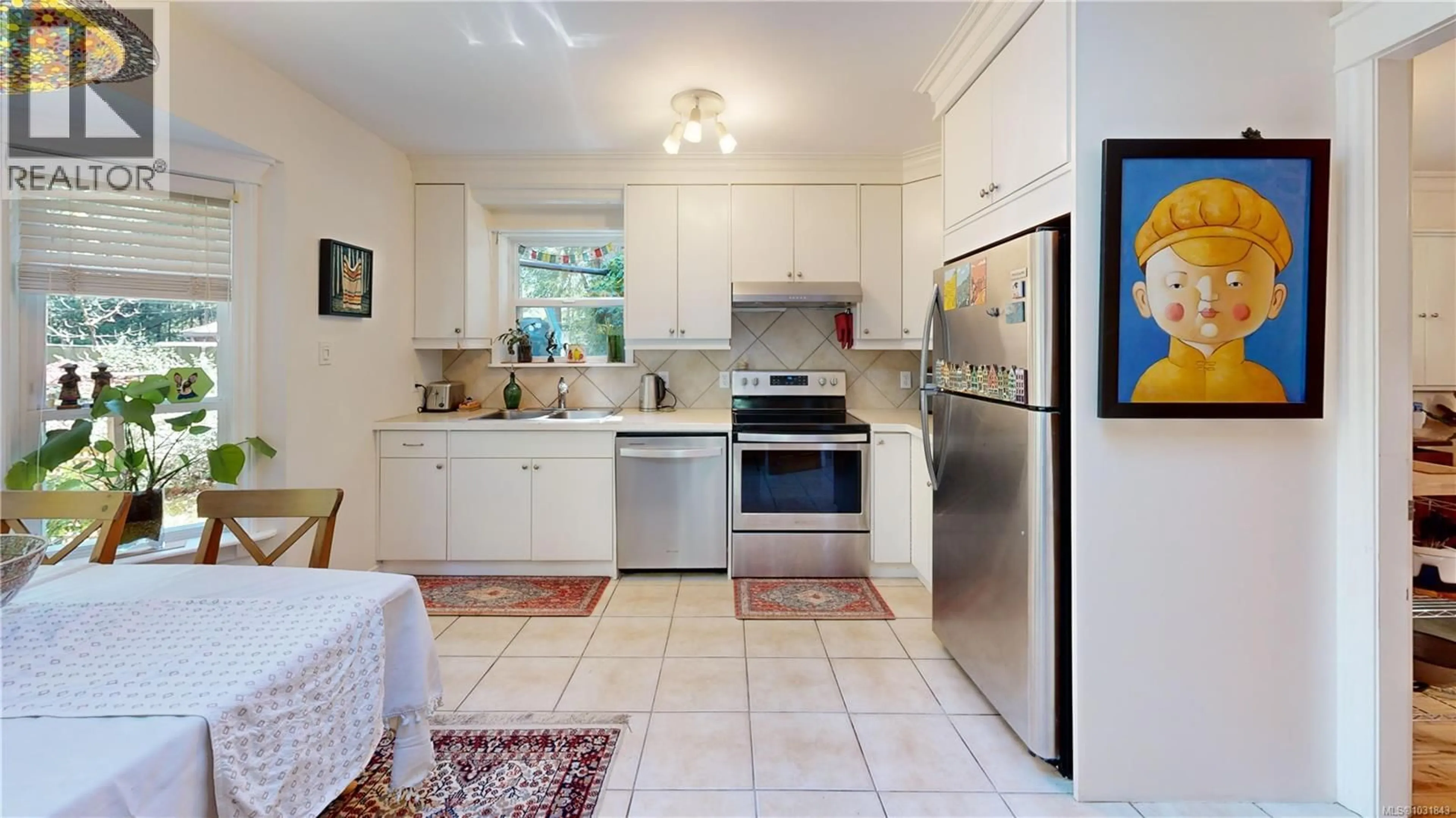 Standard kitchen, ceramic/tile floor for 1085 SANSOM ROAD, Gabriola Island British Columbia V0R1X2