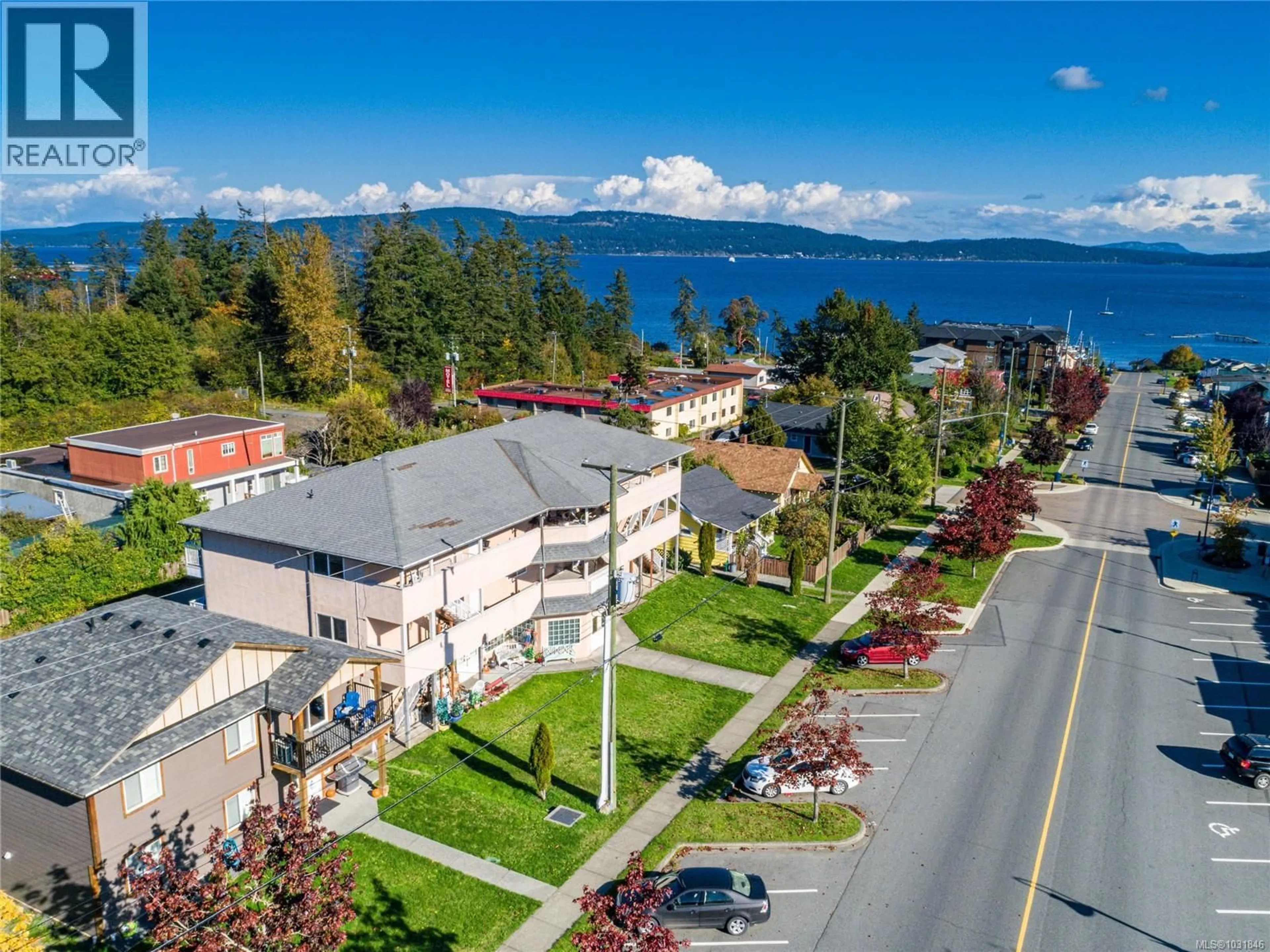 A pic from outside/outdoor area/front of a property/back of a property/a pic from drone, water/lake/river/ocean view for 1 - 1587 JOAN AVENUE, Crofton British Columbia V0R1R0