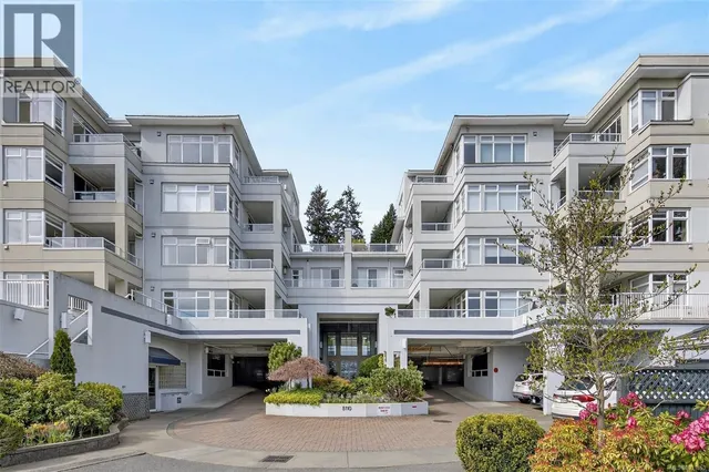206 - 5110 CORDOVA BAY ROAD, Saanich