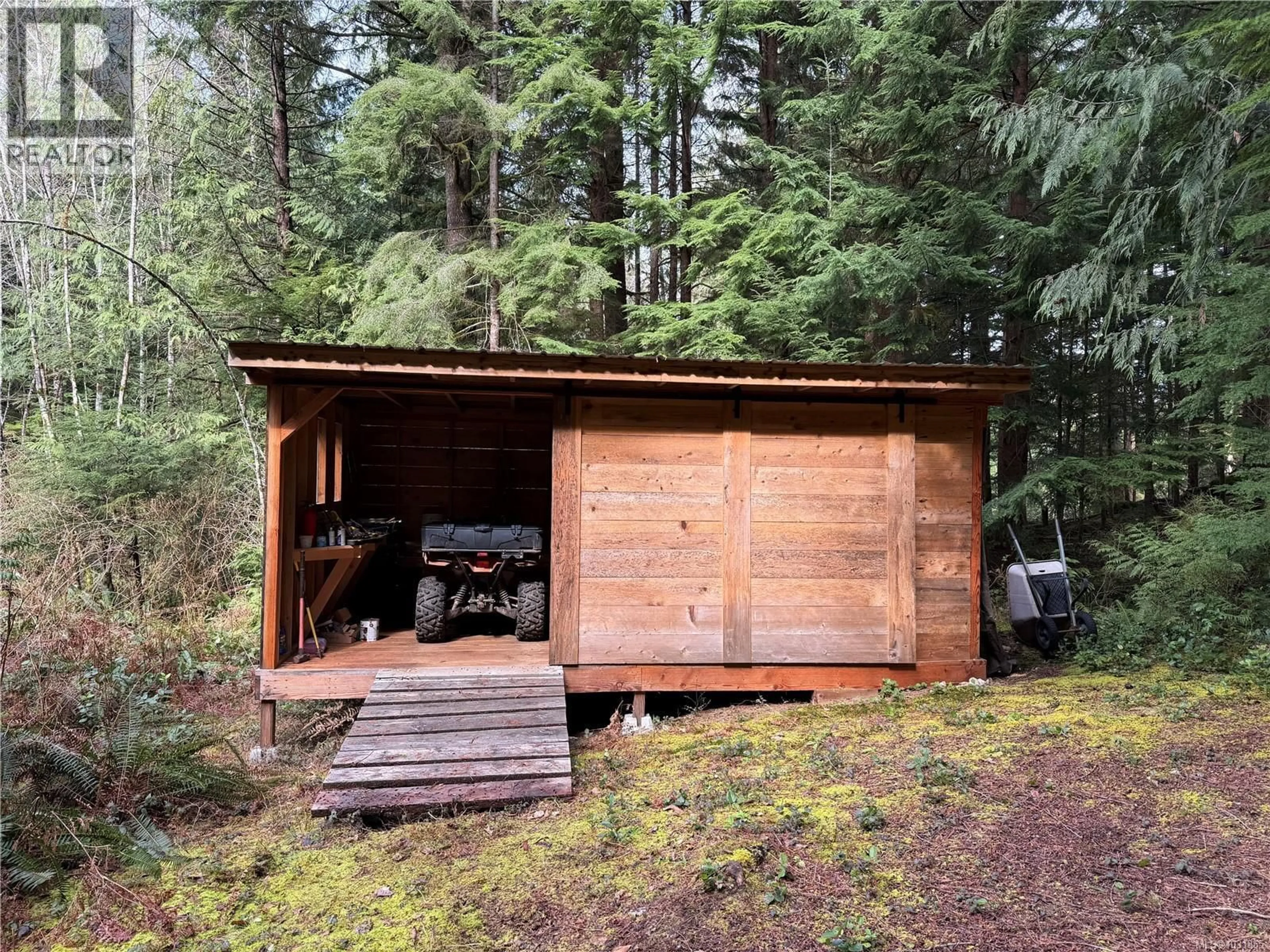 Shed for 58 BUSBY ISLAND, Sonora Island British Columbia V0N3P0