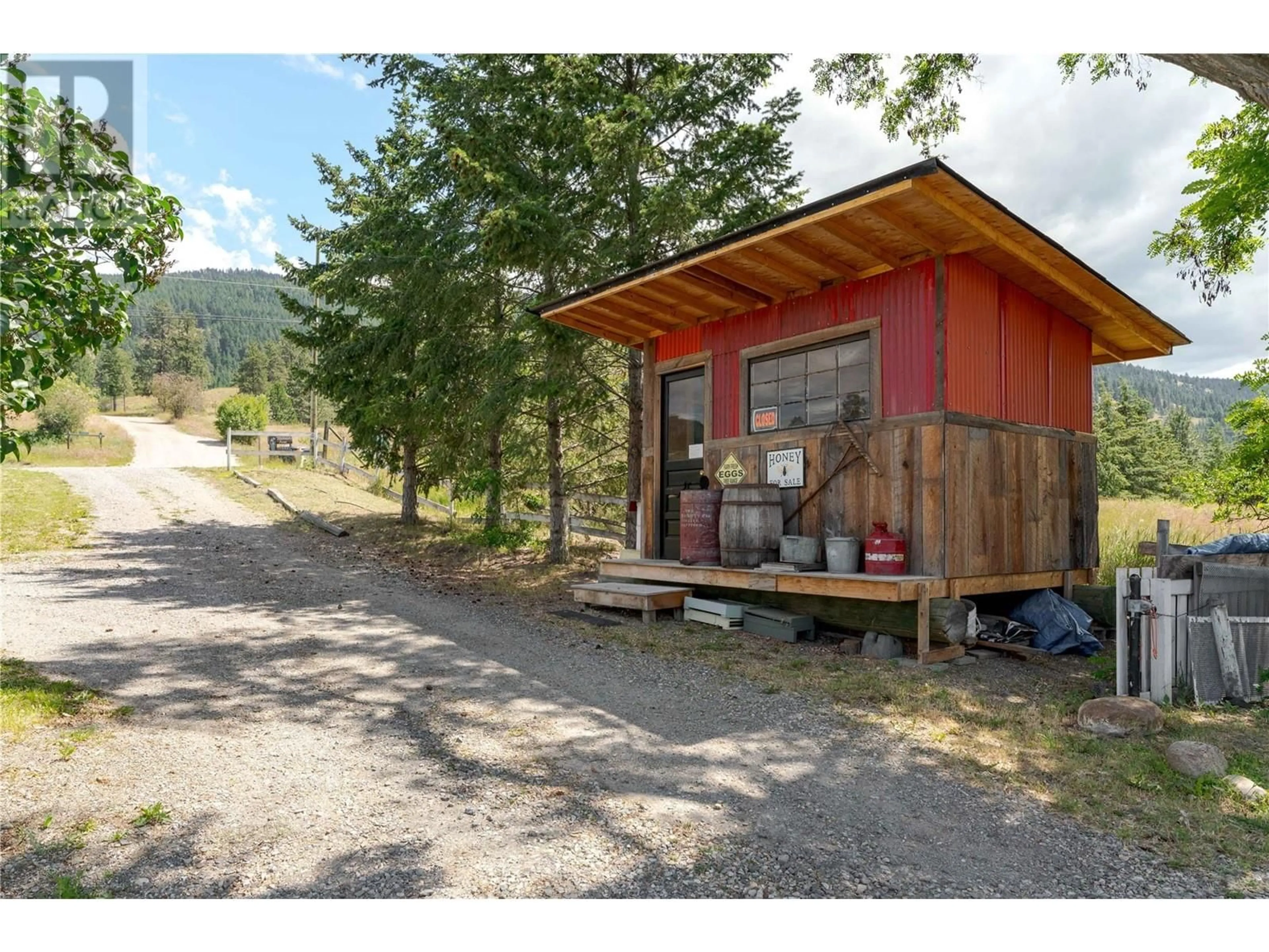 Shed for 14024 Talbot Road, Lake Country British Columbia V4V2C2