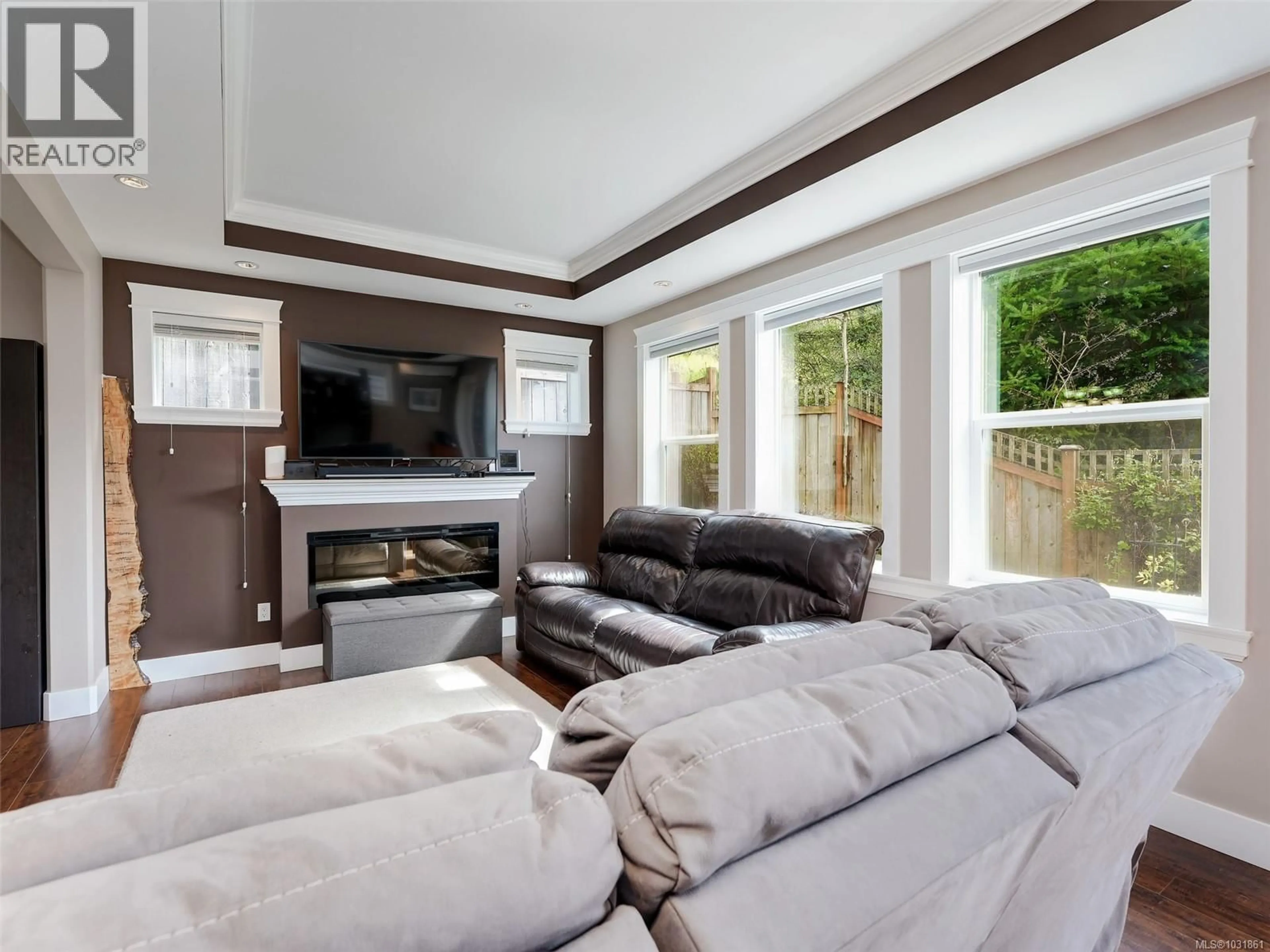 Living room with furniture, unknown for 969 TAYBERRY TERRACE, Langford British Columbia V9C0E4